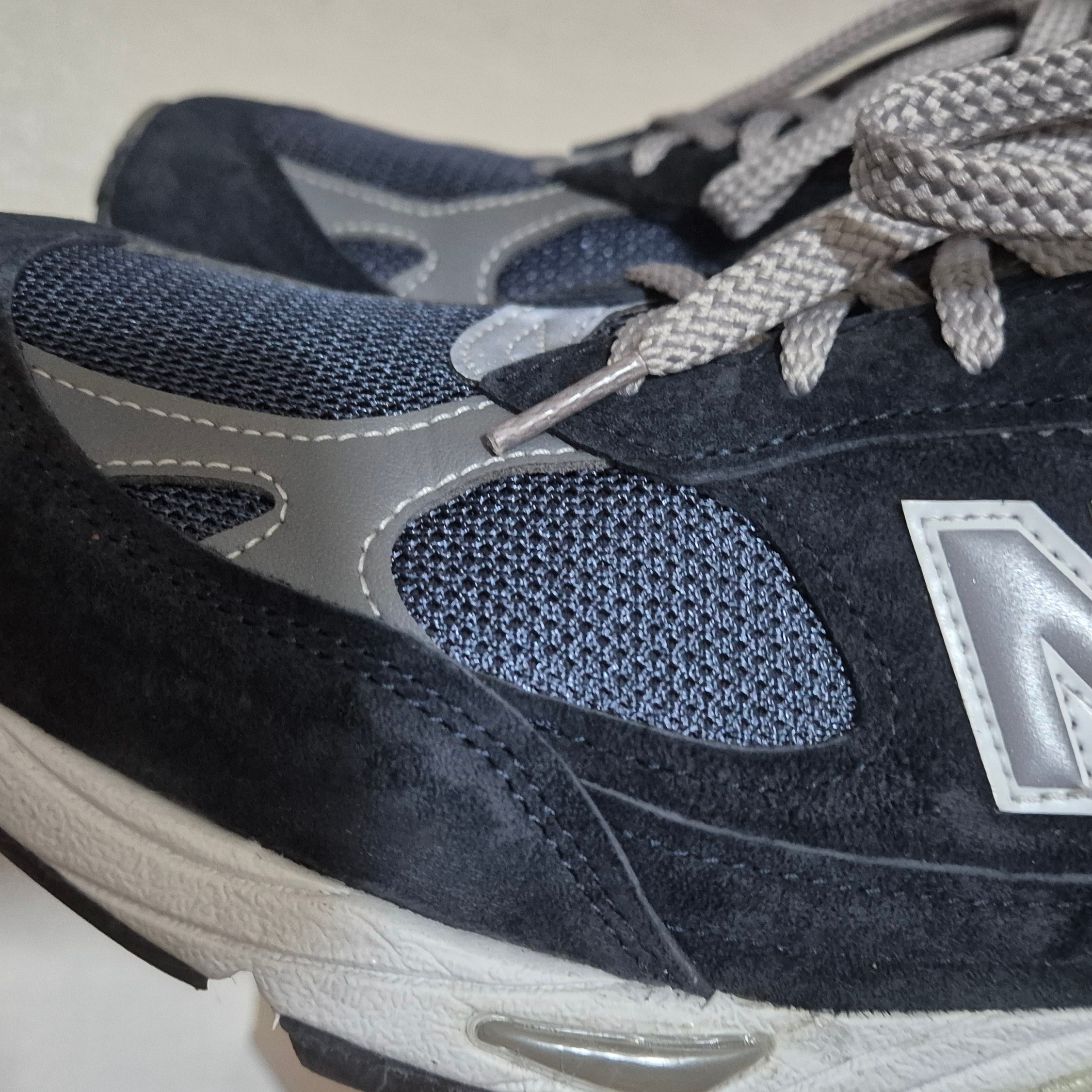 New Balance 991 Made in UK Navy 착용 스타일