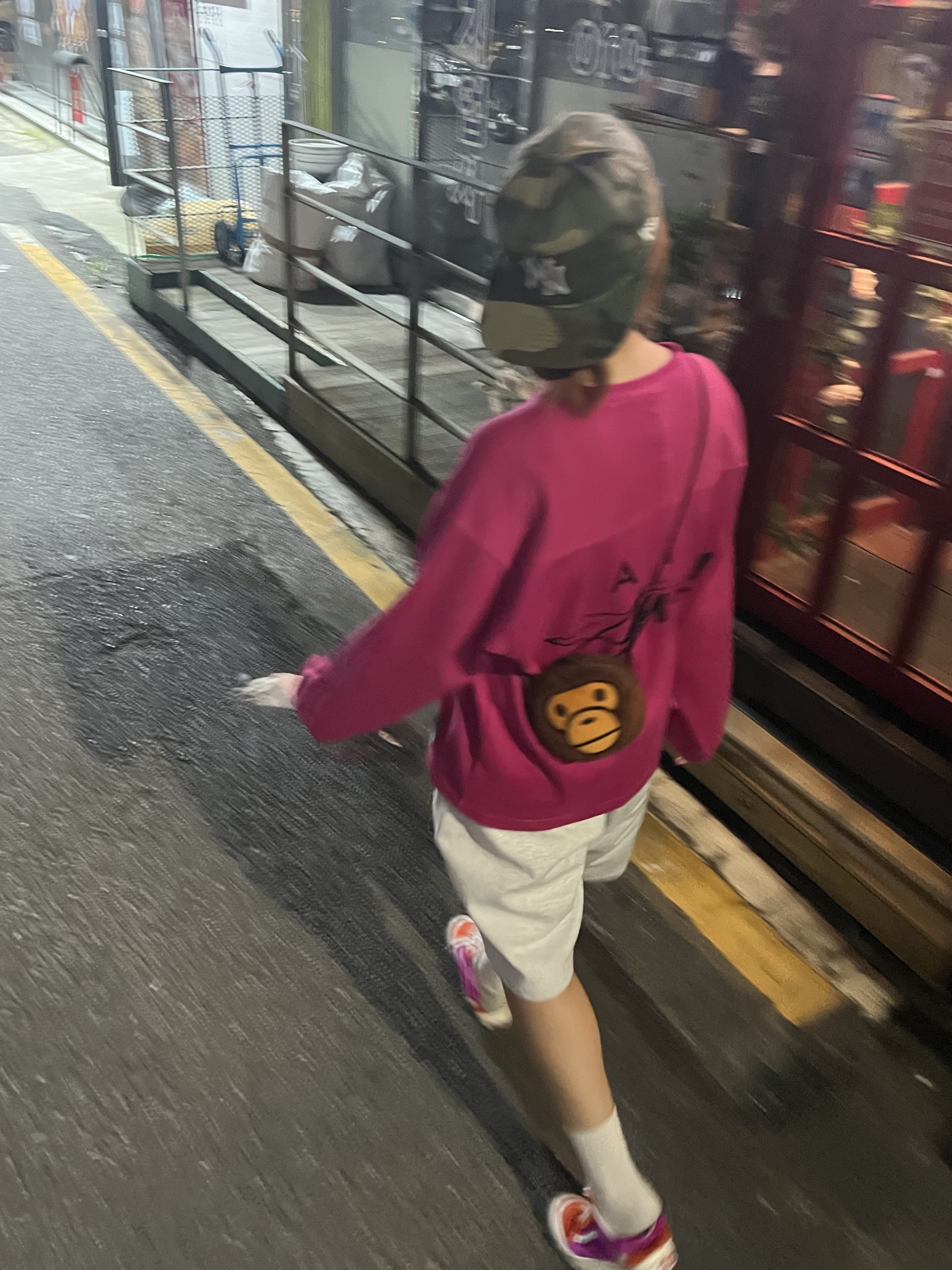 Nike x Stussy Long Sleeve Top Fireberry (FJ9164-615) 착용 스타일 - 1