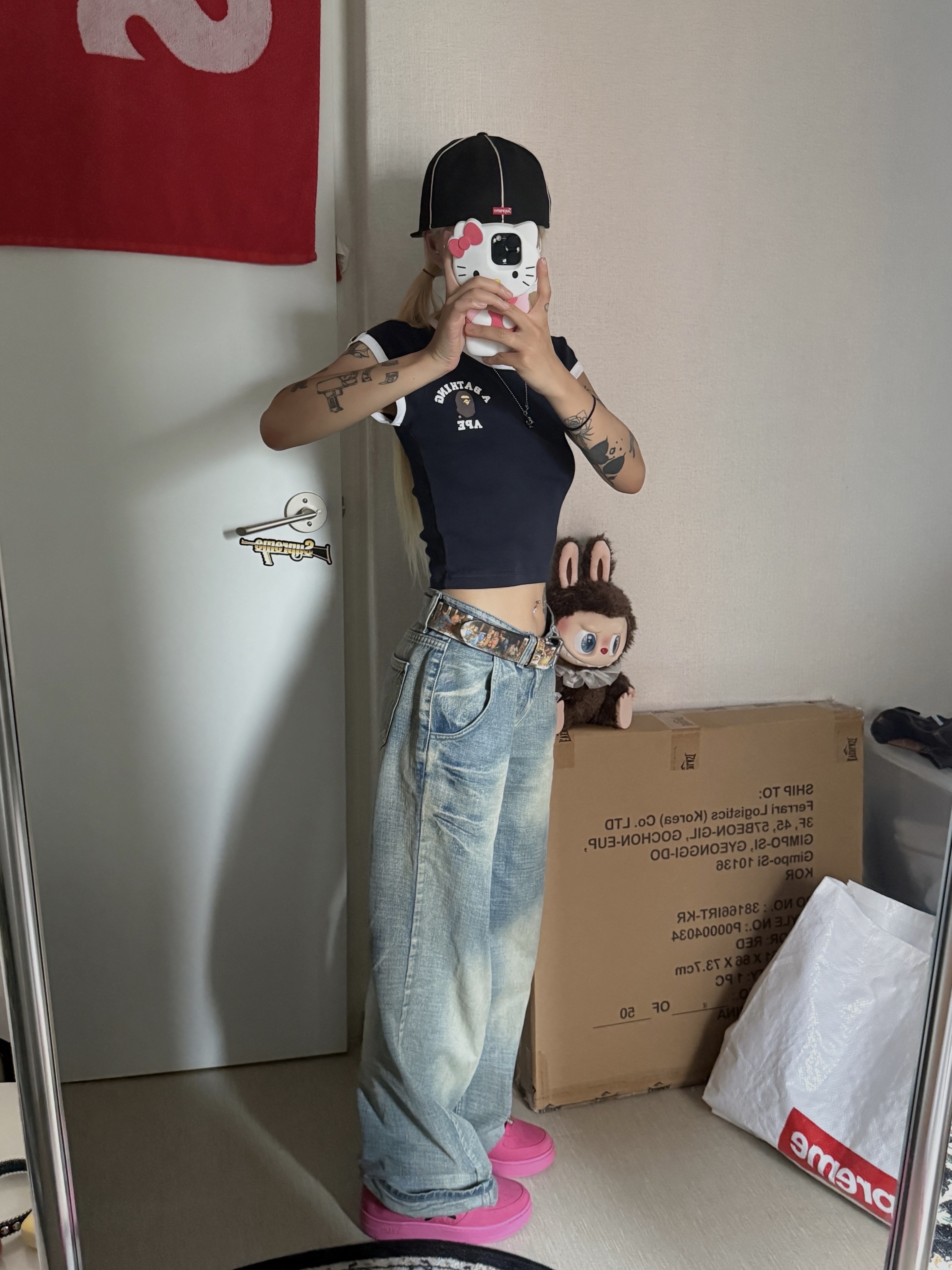 (W) BAPE College Cropped Trim T-Shirt Navy, Pop Mart The Monsters Checkmate Series Doll 착용 스타일 - 1