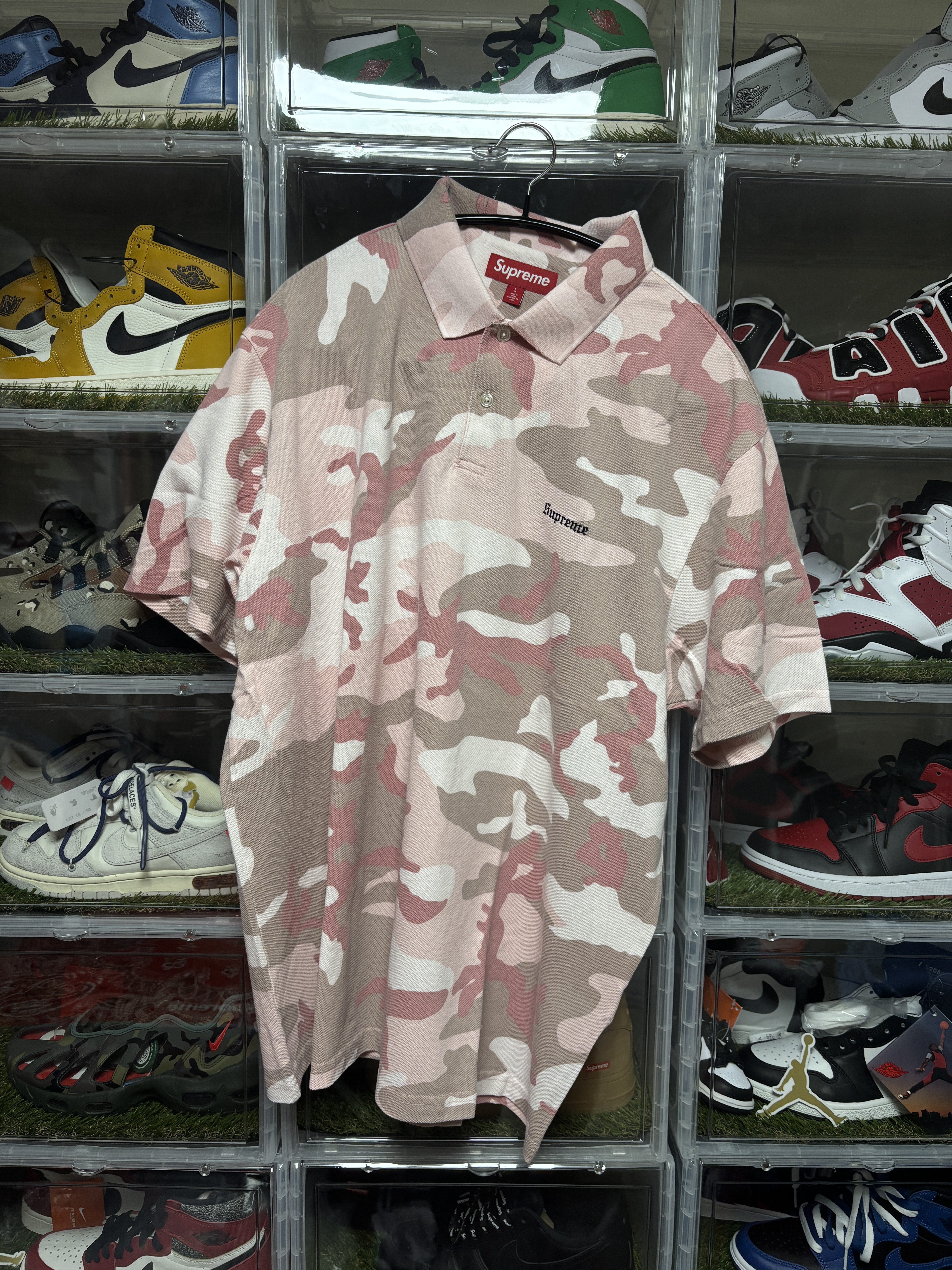 Supreme Washed Camo Polo Pink Camo - 25SS 착용 스타일