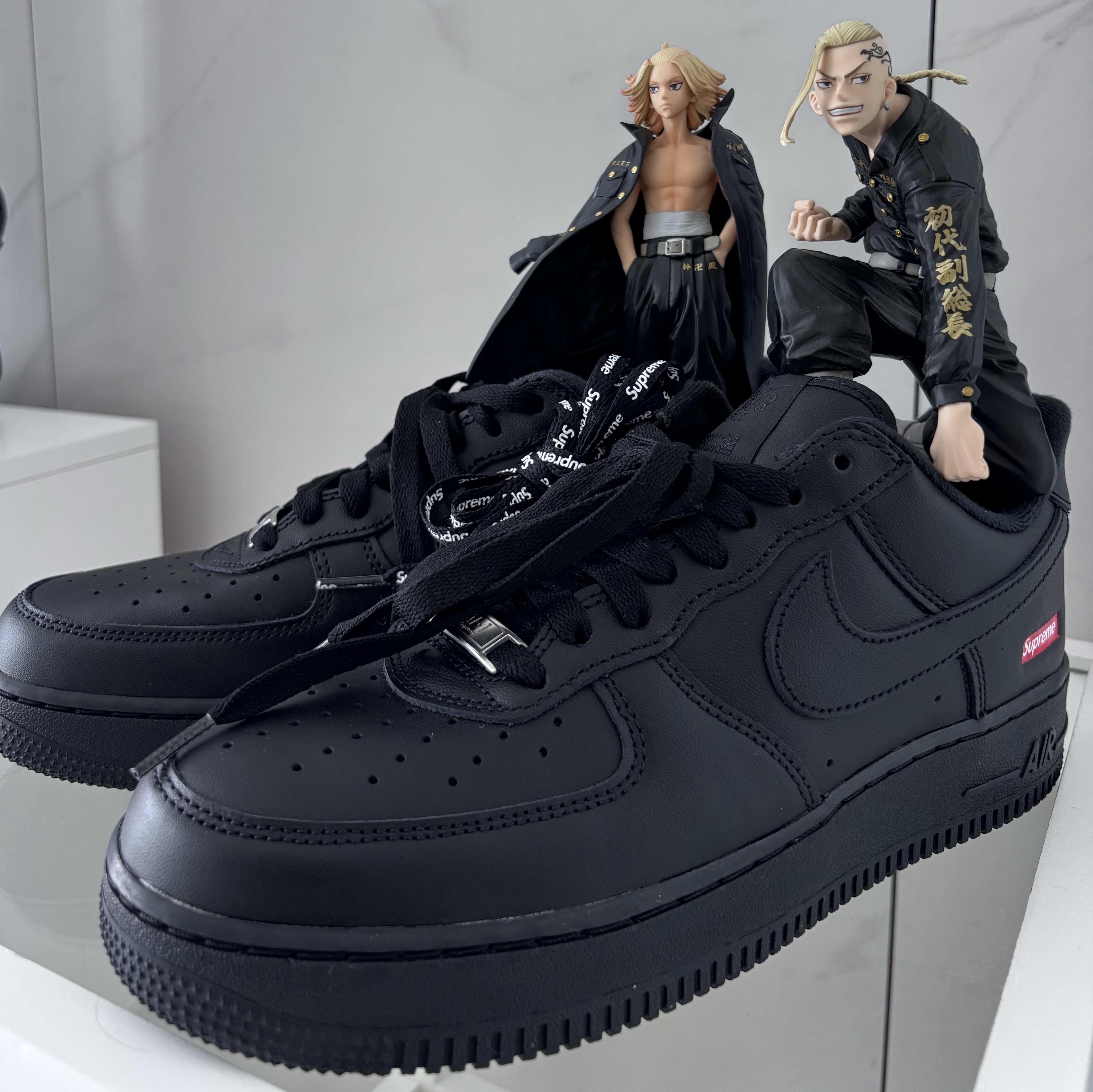 Nike x Supreme Air Force 1 Low Black 착용 스타일
