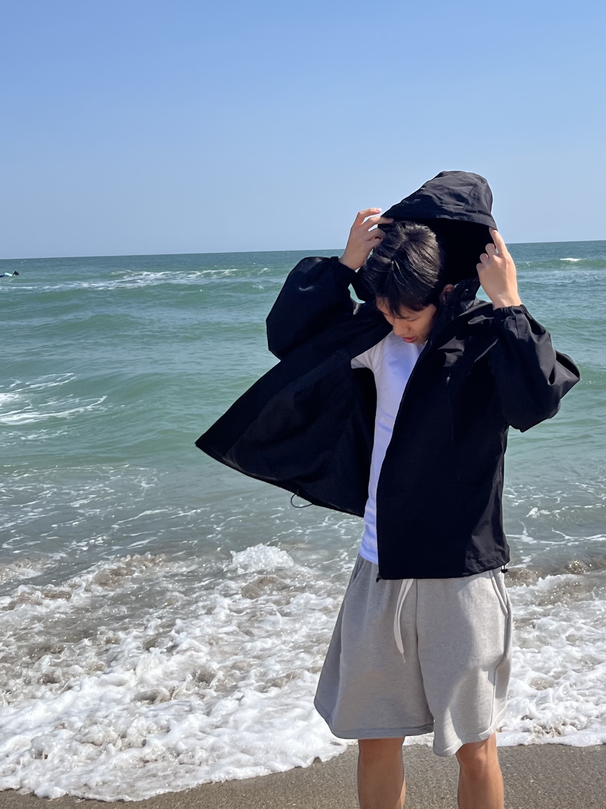 Shaka Wear 7.5oz Max Heavyweight Short Sleeve White 착용 스타일