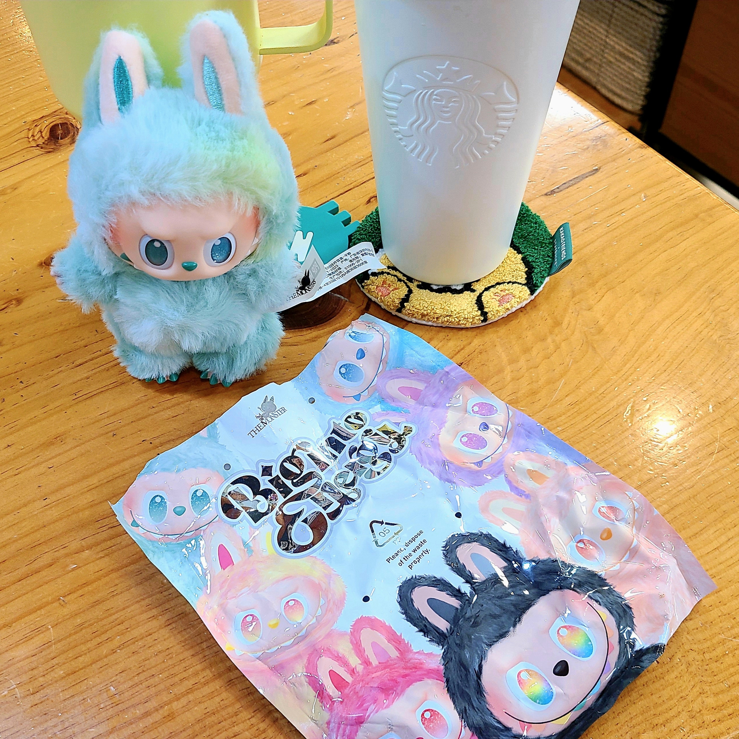 Pop Mart Labubu The Monsters Highlight Series Serenity Keyring (Opened Case), Pop Mart Labubu The Monsters Highlight Series Sealed Case (1 Blind Box) 착용 스타일 - 1