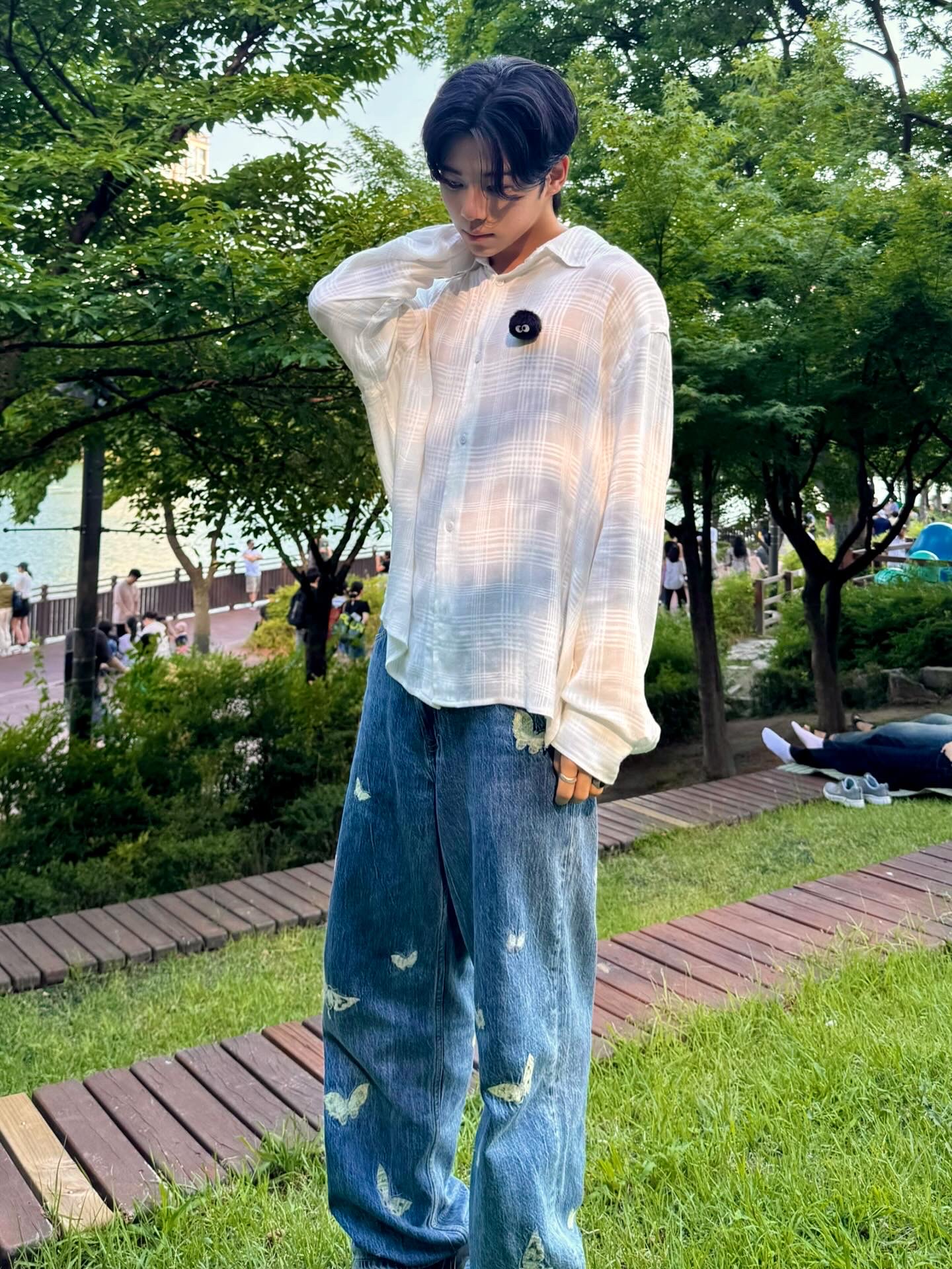 (W) Our Legacy Treble Cut Indigo Butterfly 착용 스타일 - 4