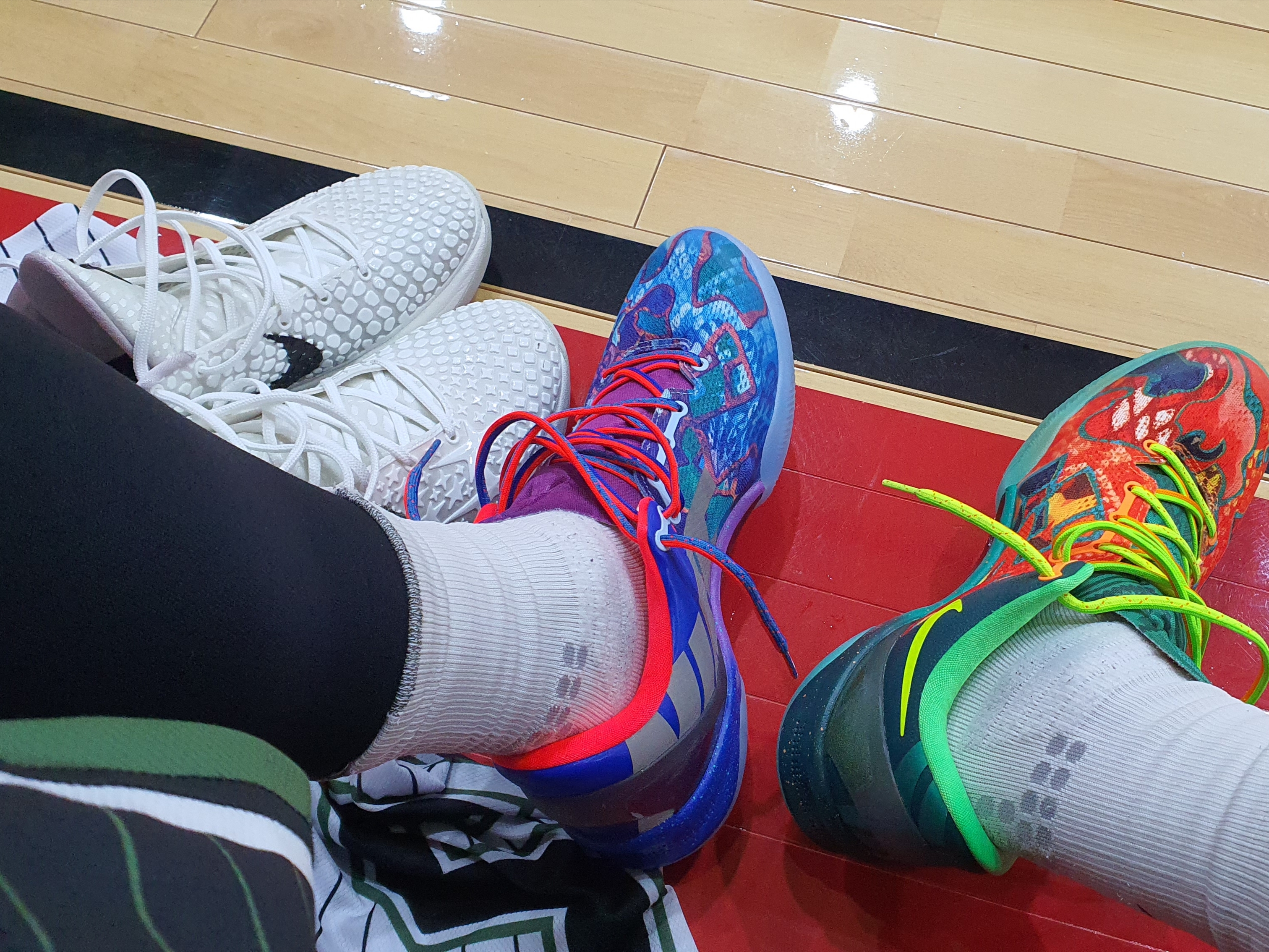 Nike Kobe 6 Protro Sail, Nike Kobe 8 Protro What the Kobe 착용 스타일