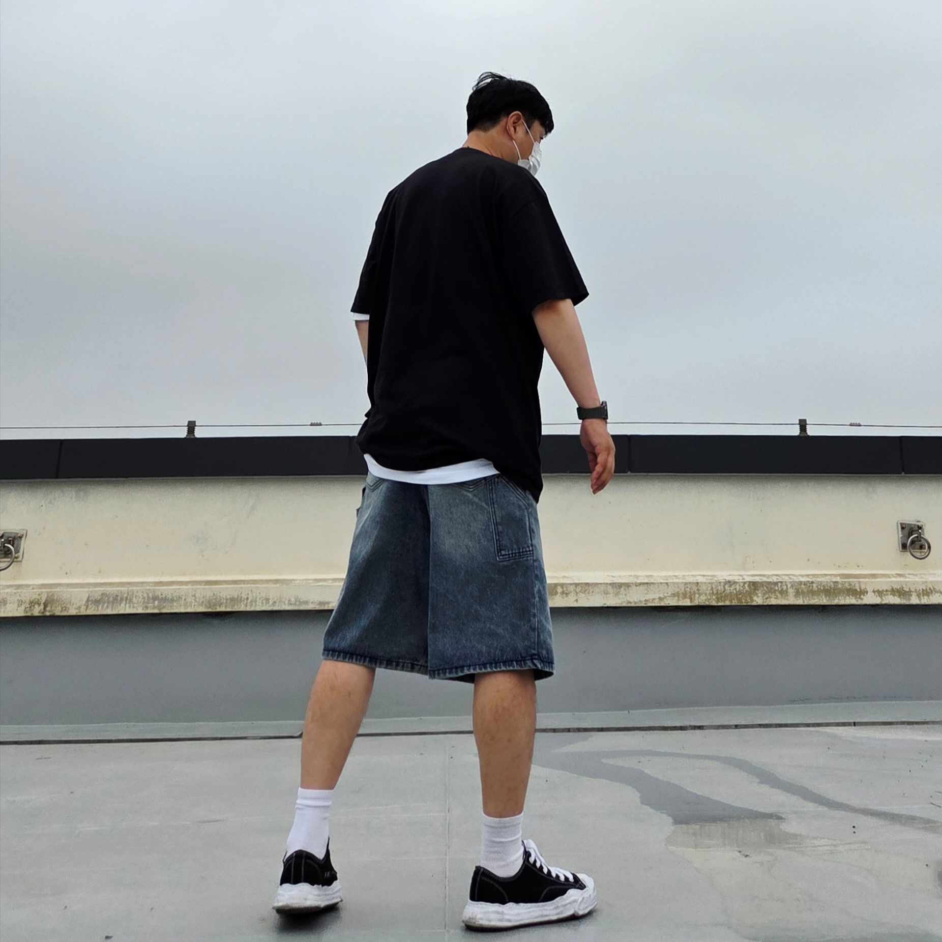 Supreme Announcing T-Shirt Black - 25SS, Gucci Interlocking G Pendant Necklace Silver 착용 스타일 - 5