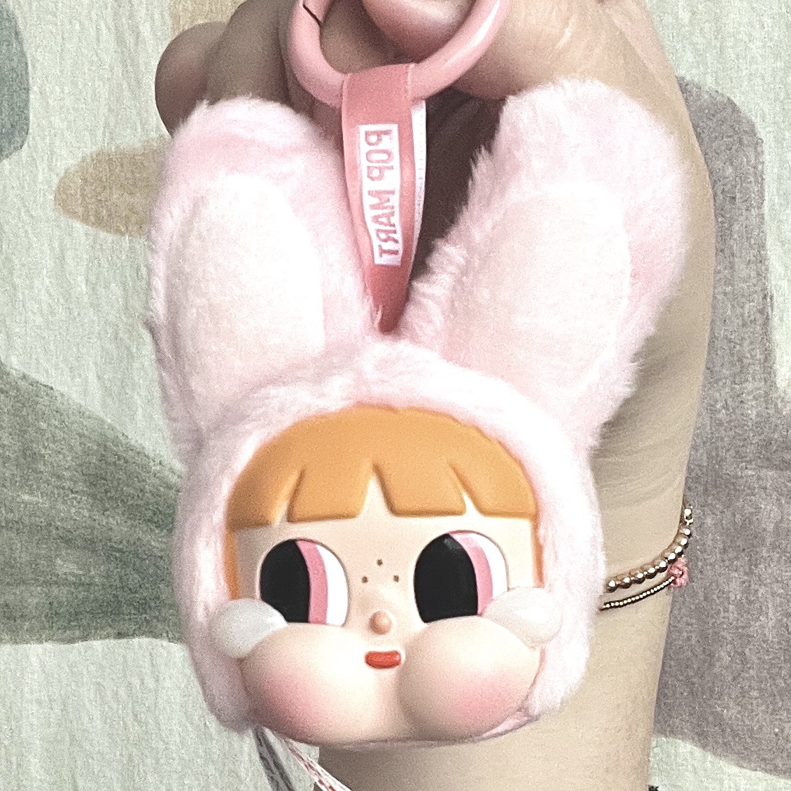 Pop Mart Crybaby x Powerpuff Girls Series Keyring Sealed Case (1 Blind Box) 착용 스타일