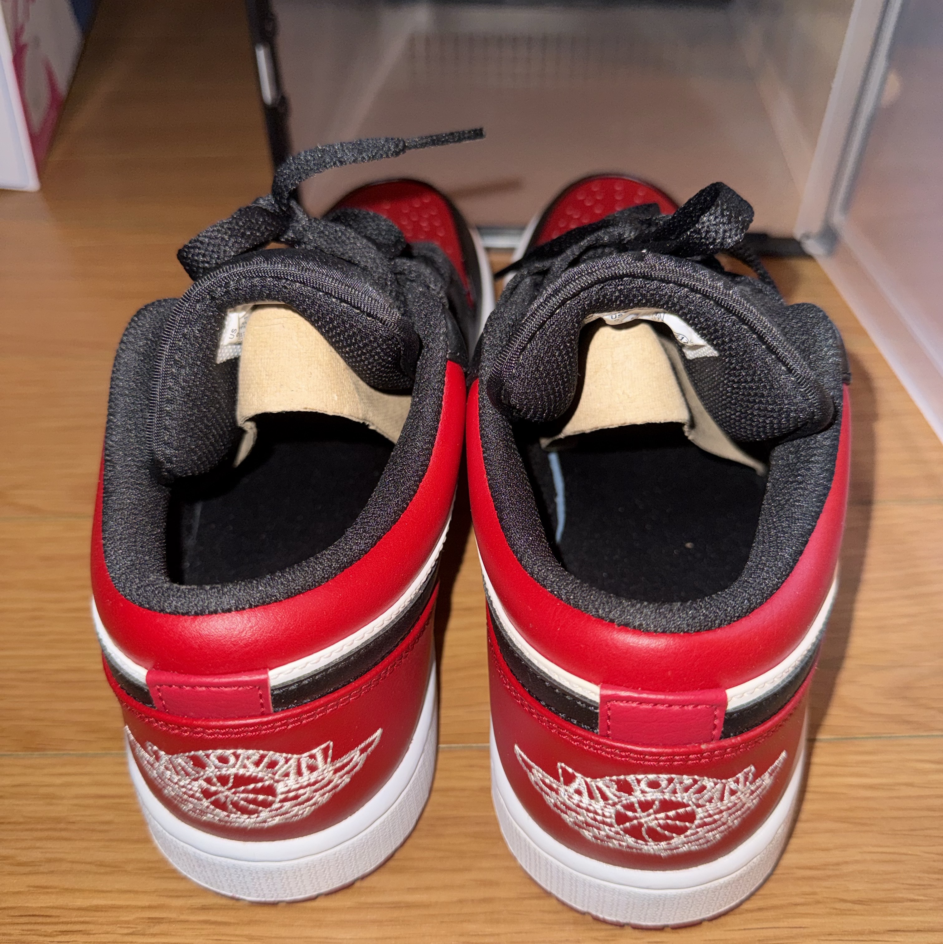 Jordan 1 Low Bred Toe 착용 스타일 - 3