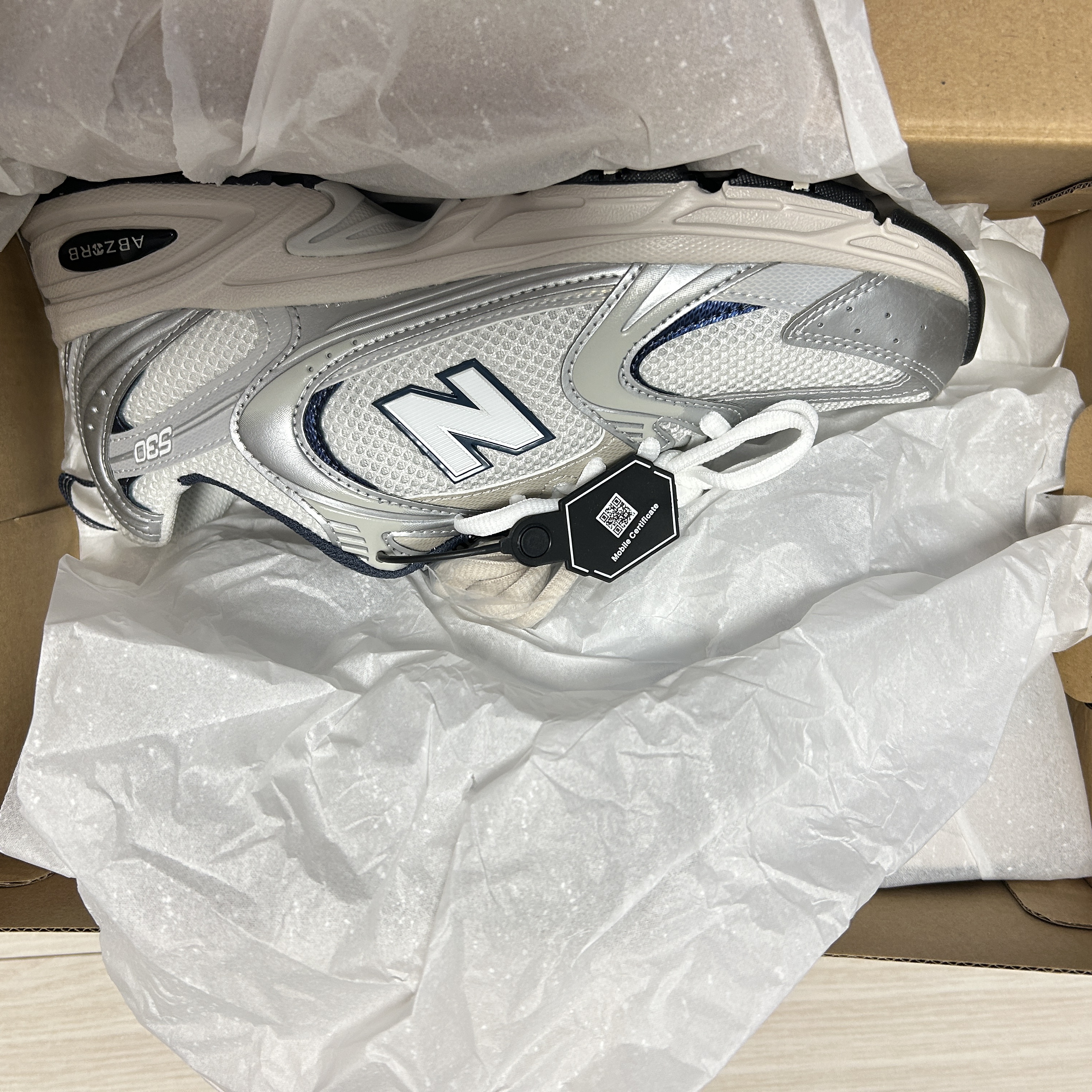 New Balance 530 Steel Grey 착용 스타일