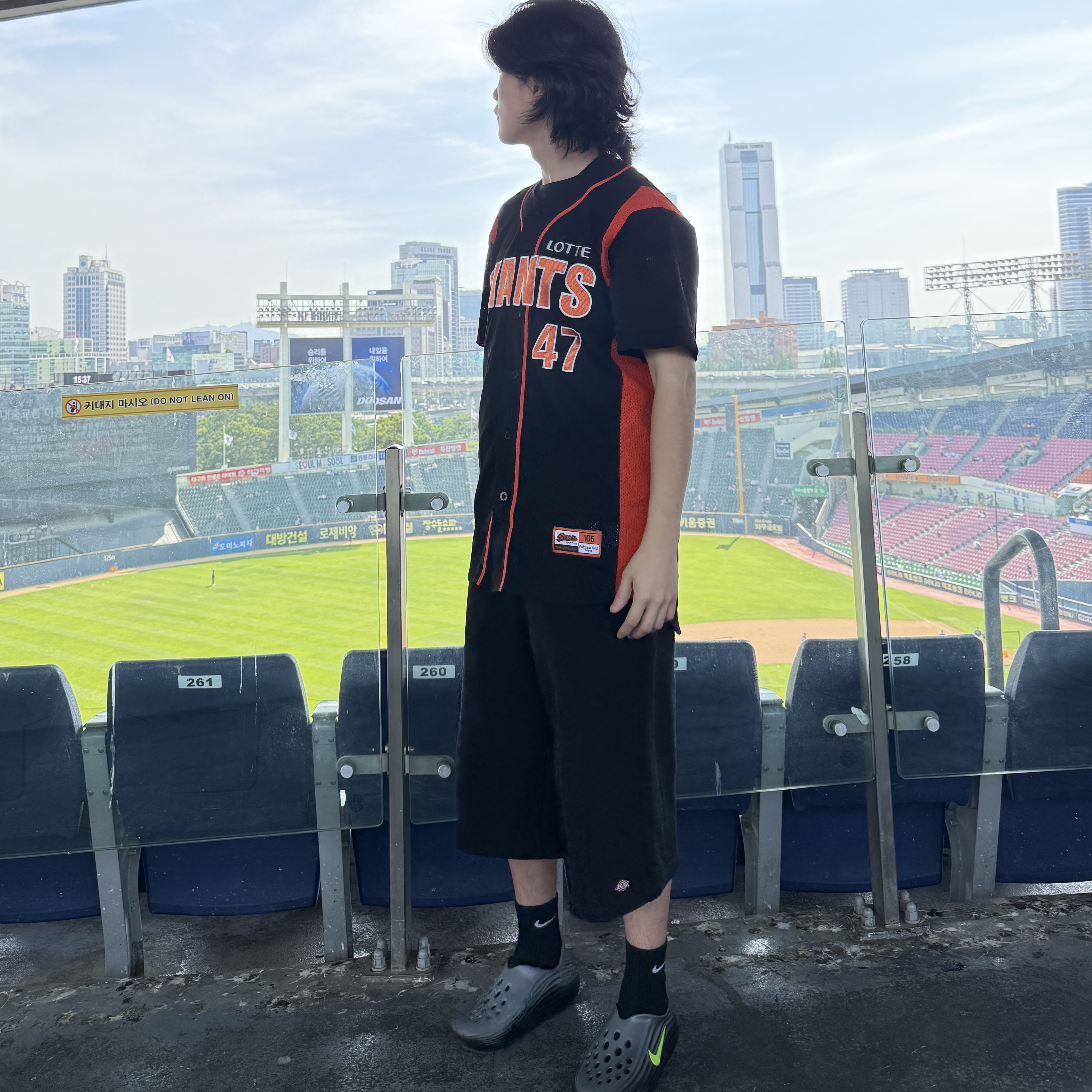 Nike ReactX Rejuven8 Black Cool Grey 착용 스타일