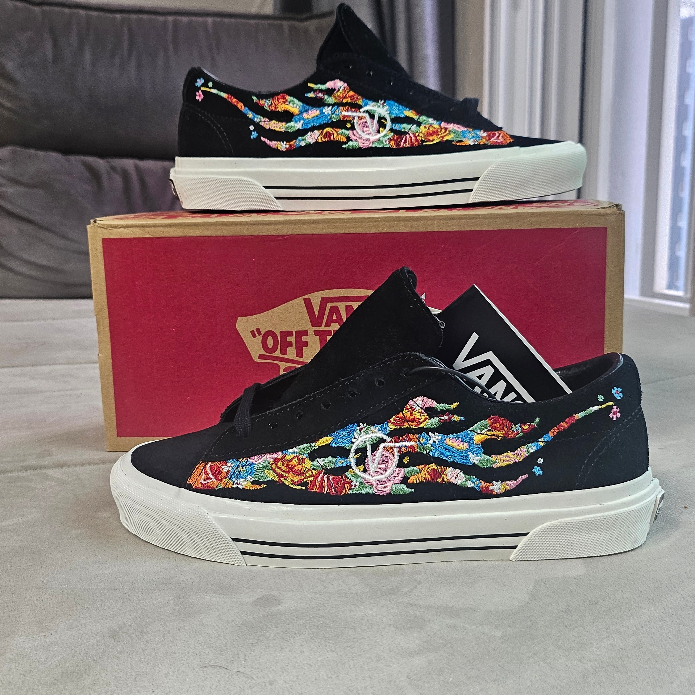 Vans Sid DX Anaheim Factory Flower Flame Black 착용 스타일