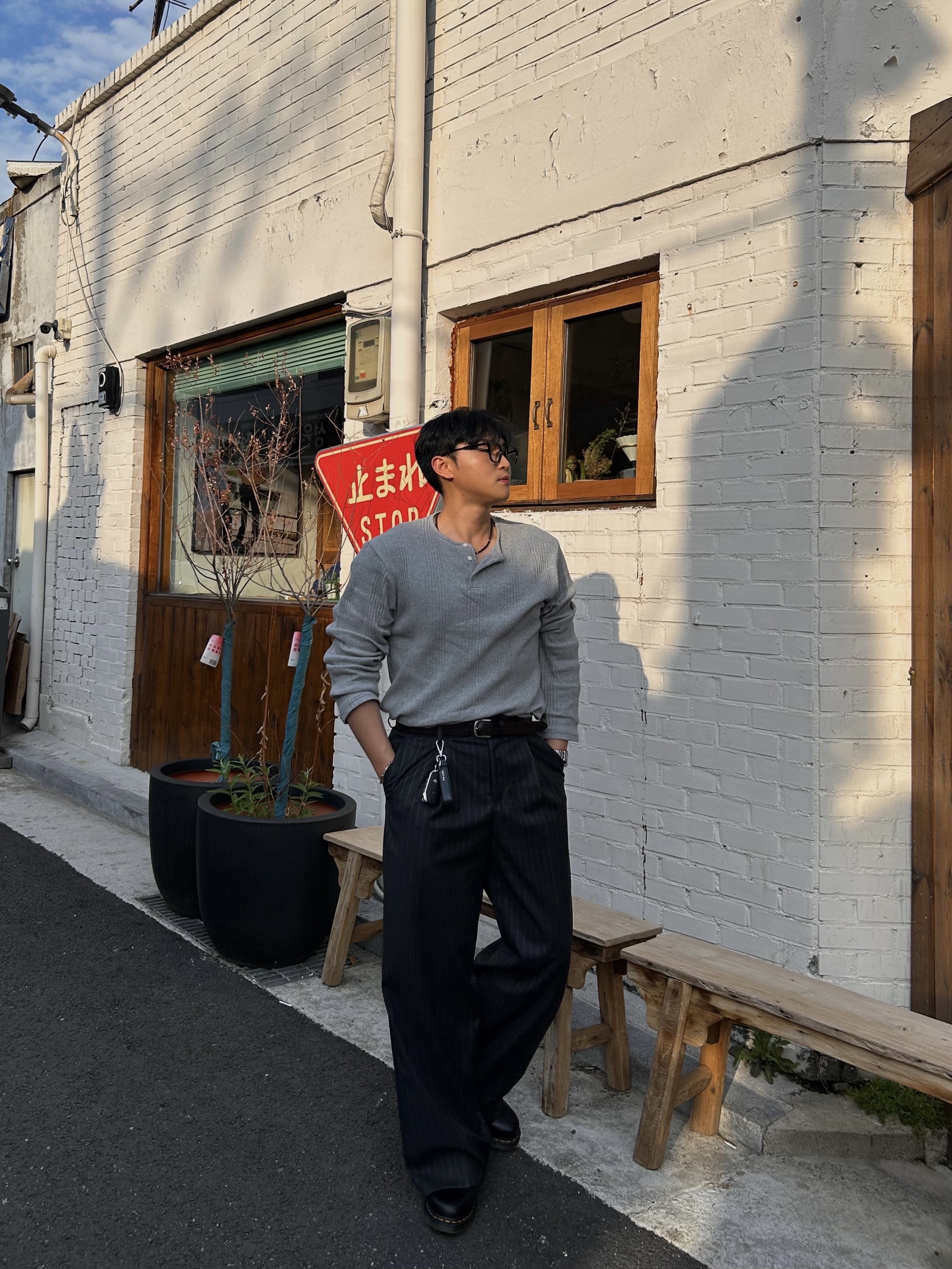 Dr. Martens 1461 Smooth Black 착용 스타일 - 1
