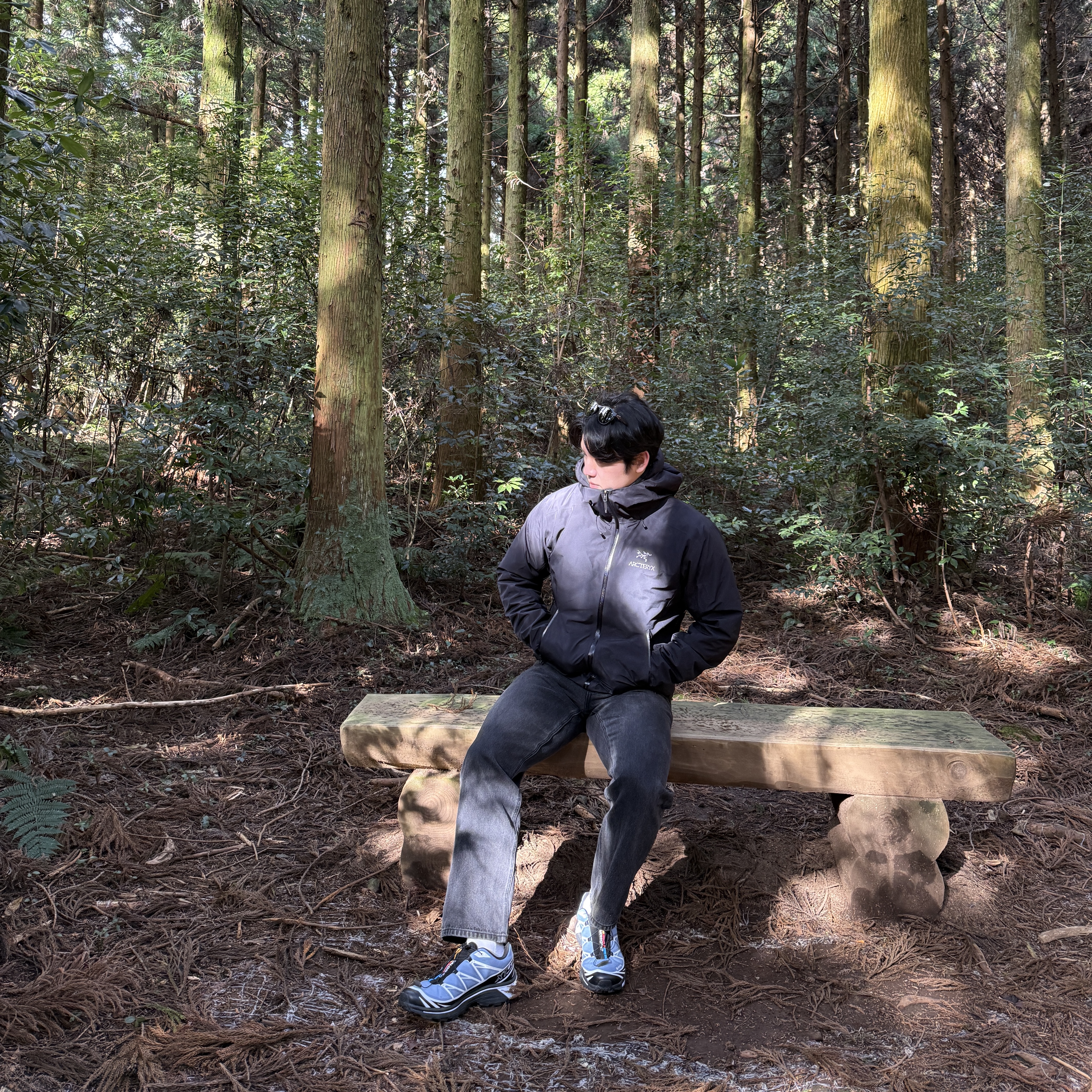 Salomon XT-6 GTX Black Infinity 착용 스타일