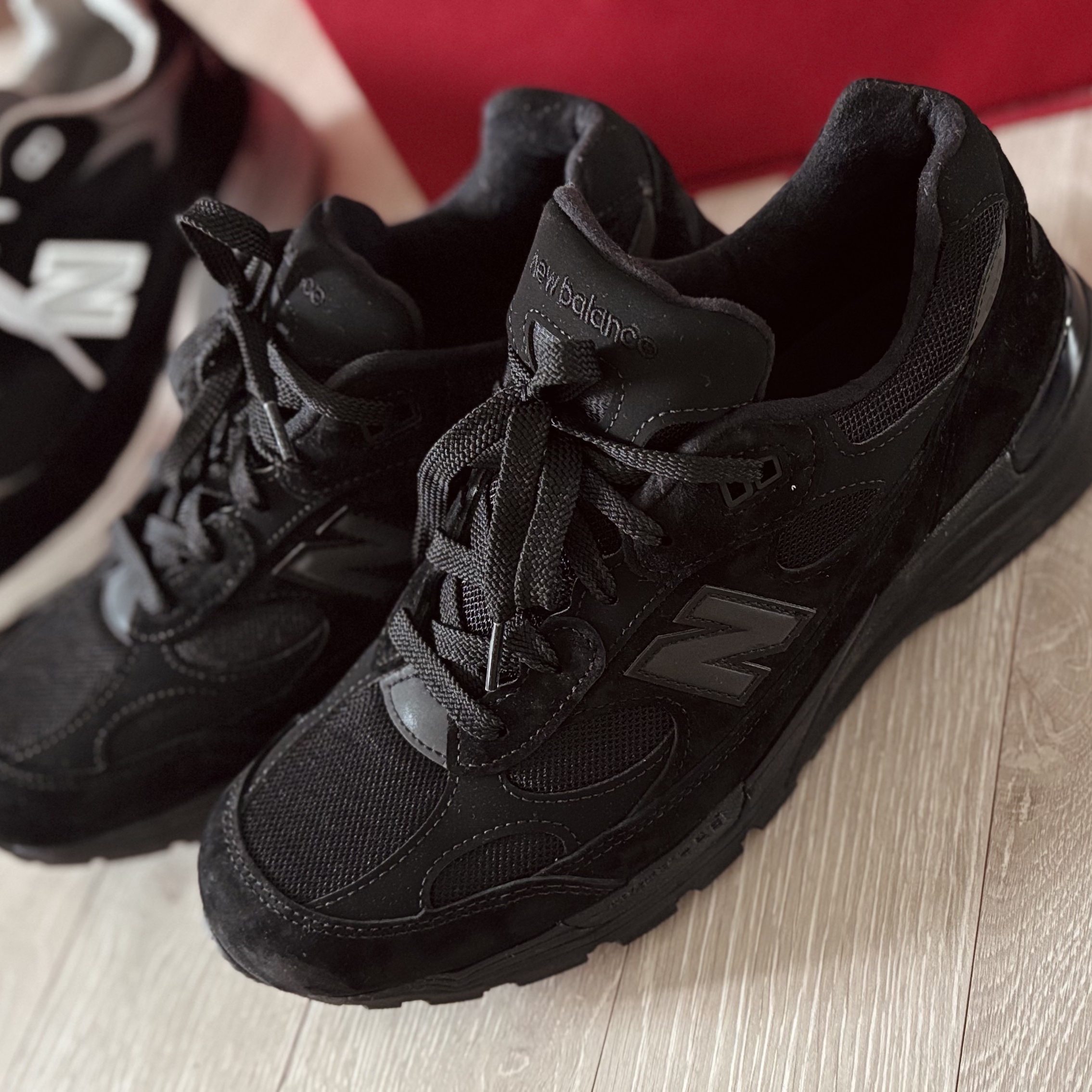 New Balance 992 Made in USA Core Black 착용 스타일