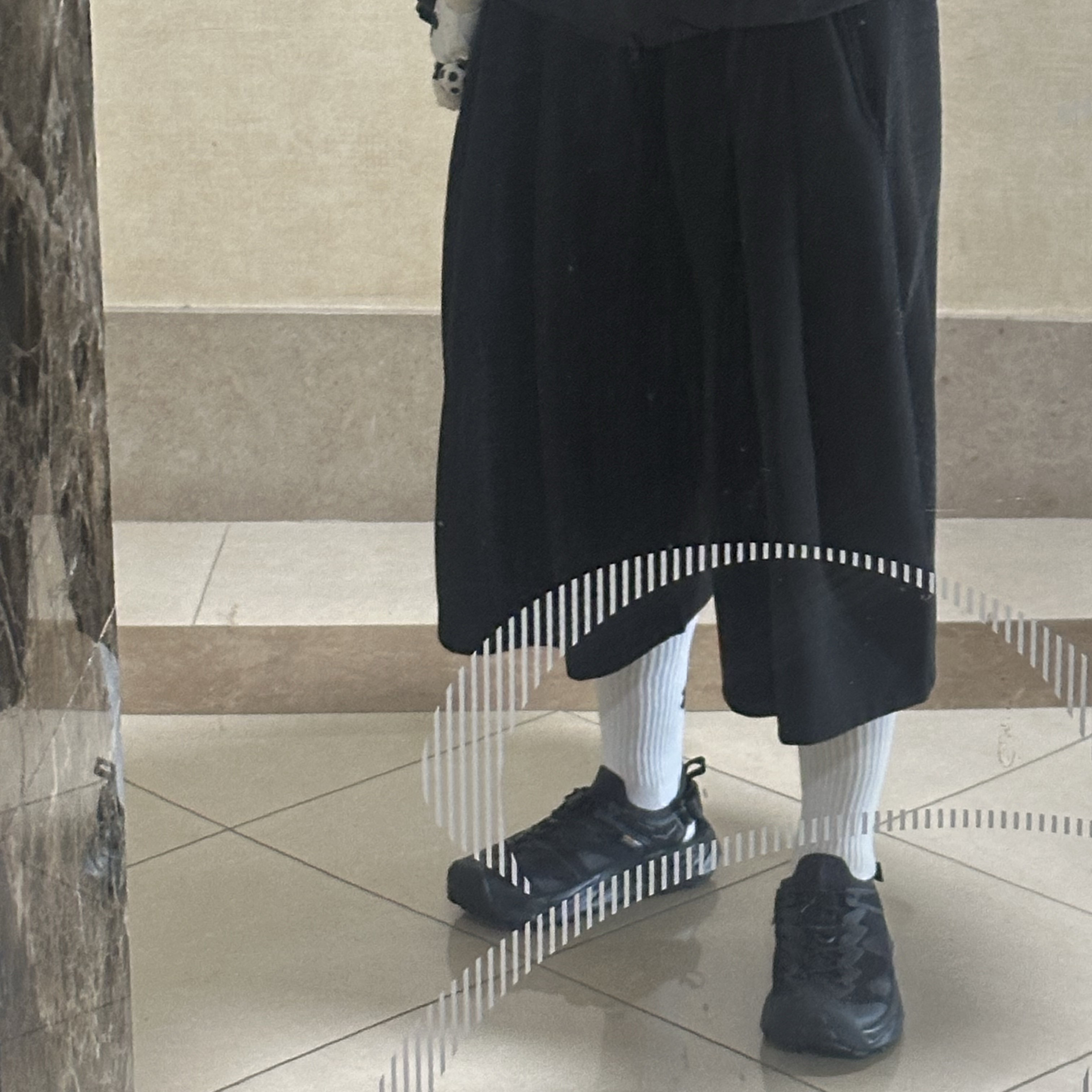 Hoka Hopara 2 Black 착용 스타일