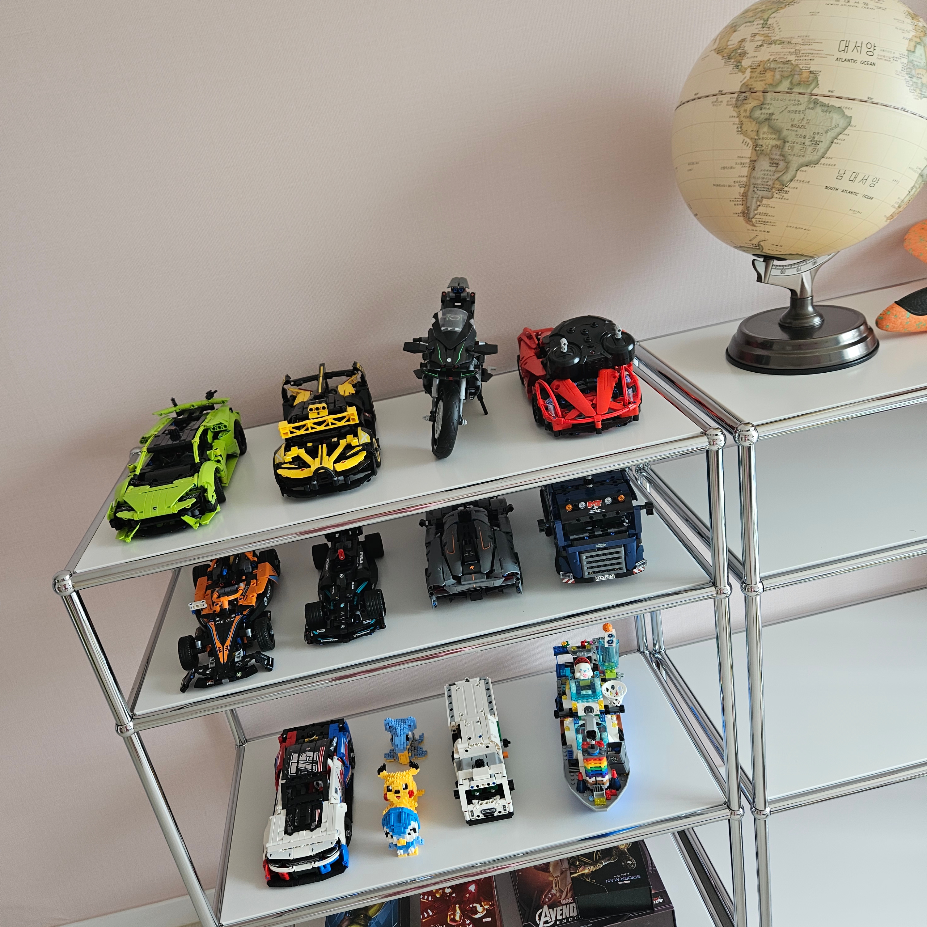 (W) Hermes Extra Sandal Nappa & Noir, Chrome Hearts Horseshoe Logo Pocket T-Shirt White 착용 스타일 - 7