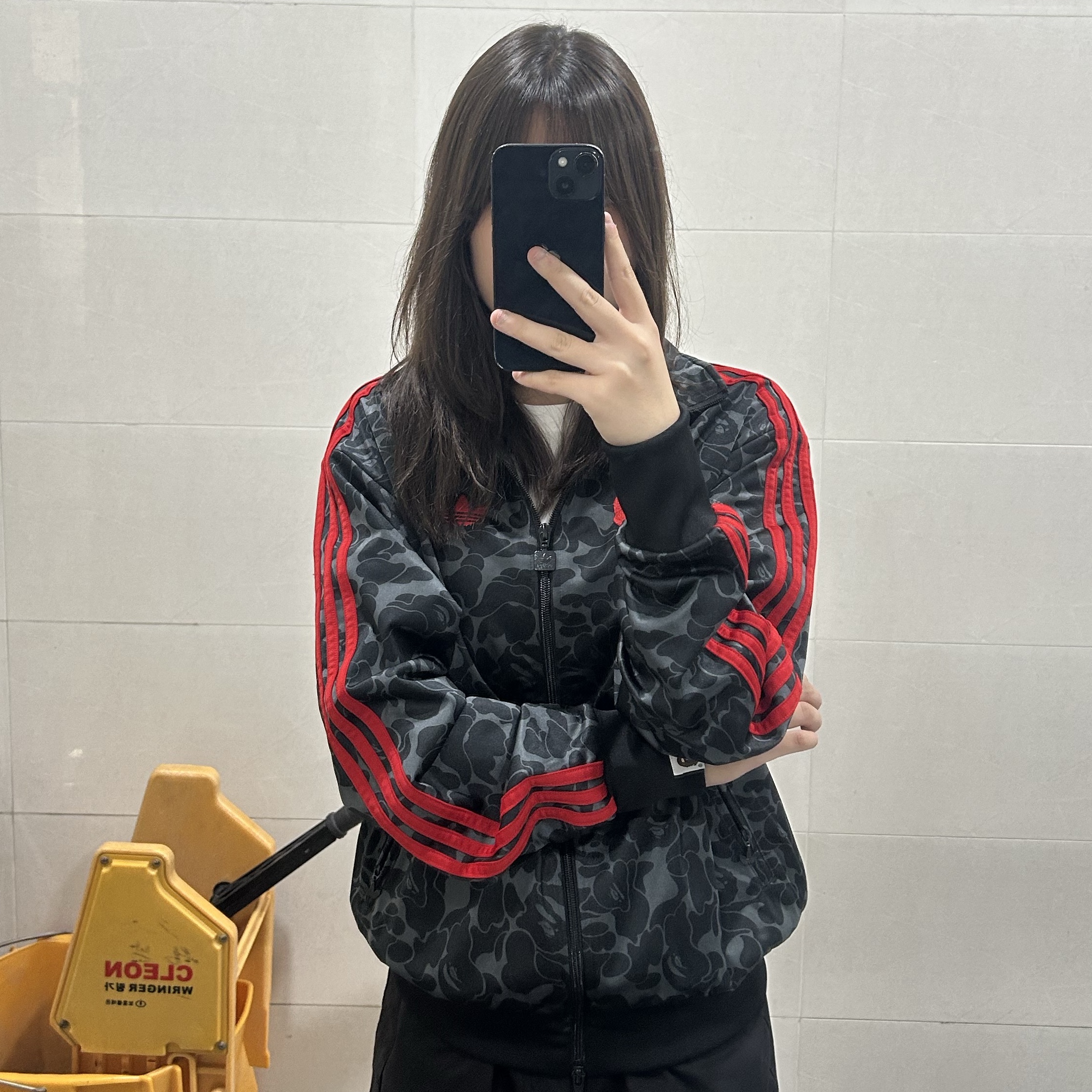 Adidas x BAPE Allover Print Track Top Black - KR Sizing, Adidas Adicolor Classics Firebird Track Top Black - KR Sizing 착용 스타일 - 1