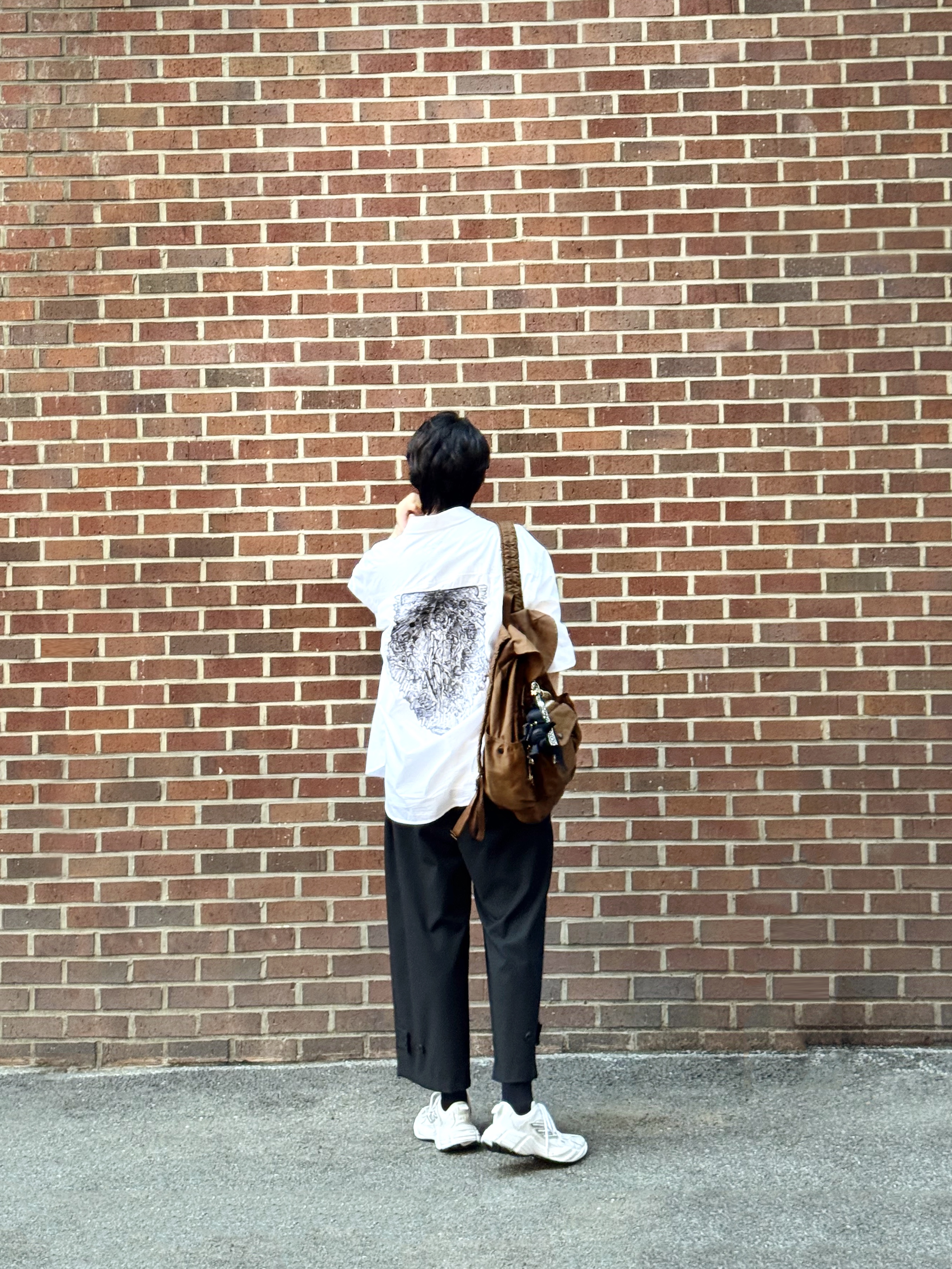 Balenciaga Monday Shoe White Black Grey 착용 스타일
