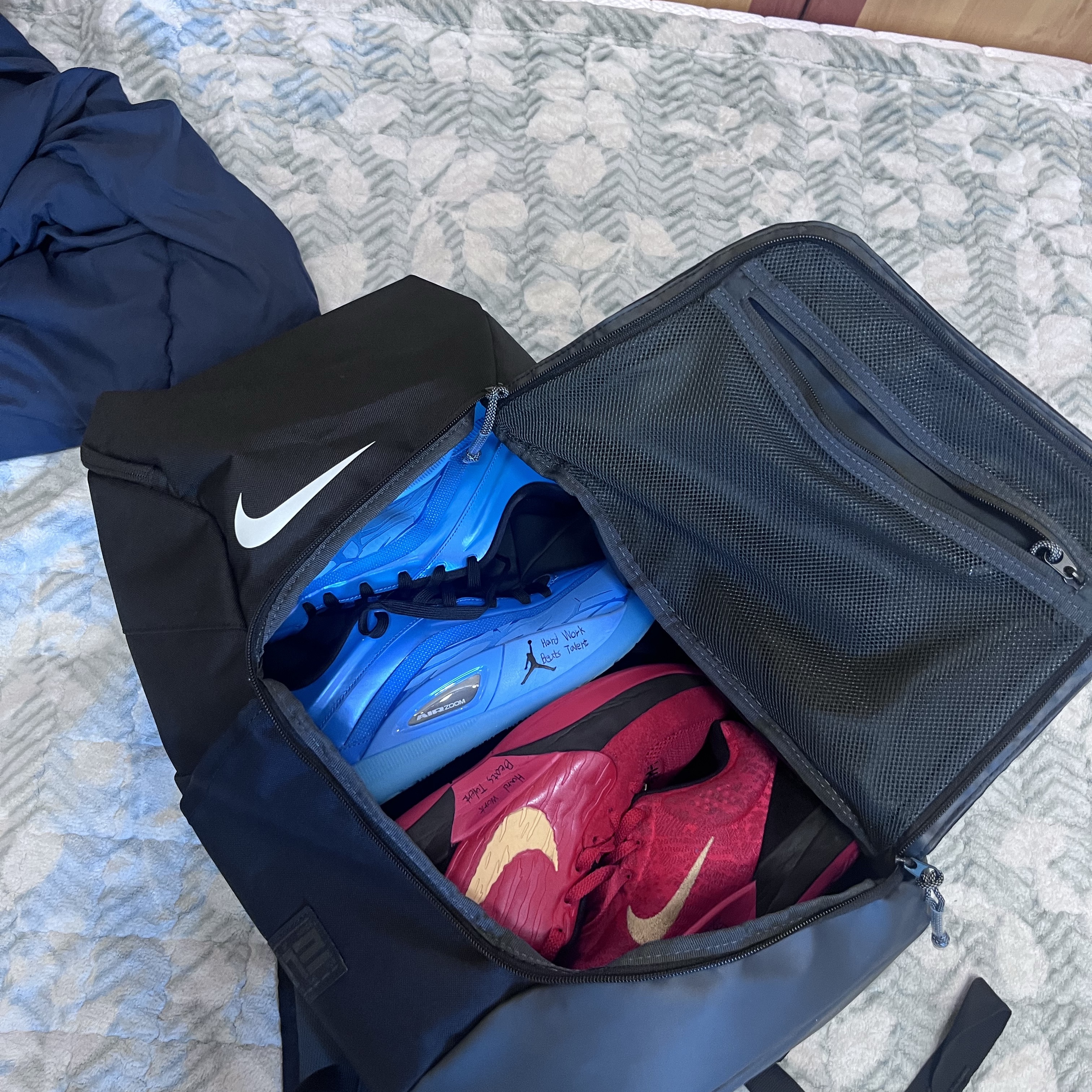 Nike Ja 2 EP Nightmare, Nike Hoops Elite Backpack 32L Black Anthracite 착용 스타일