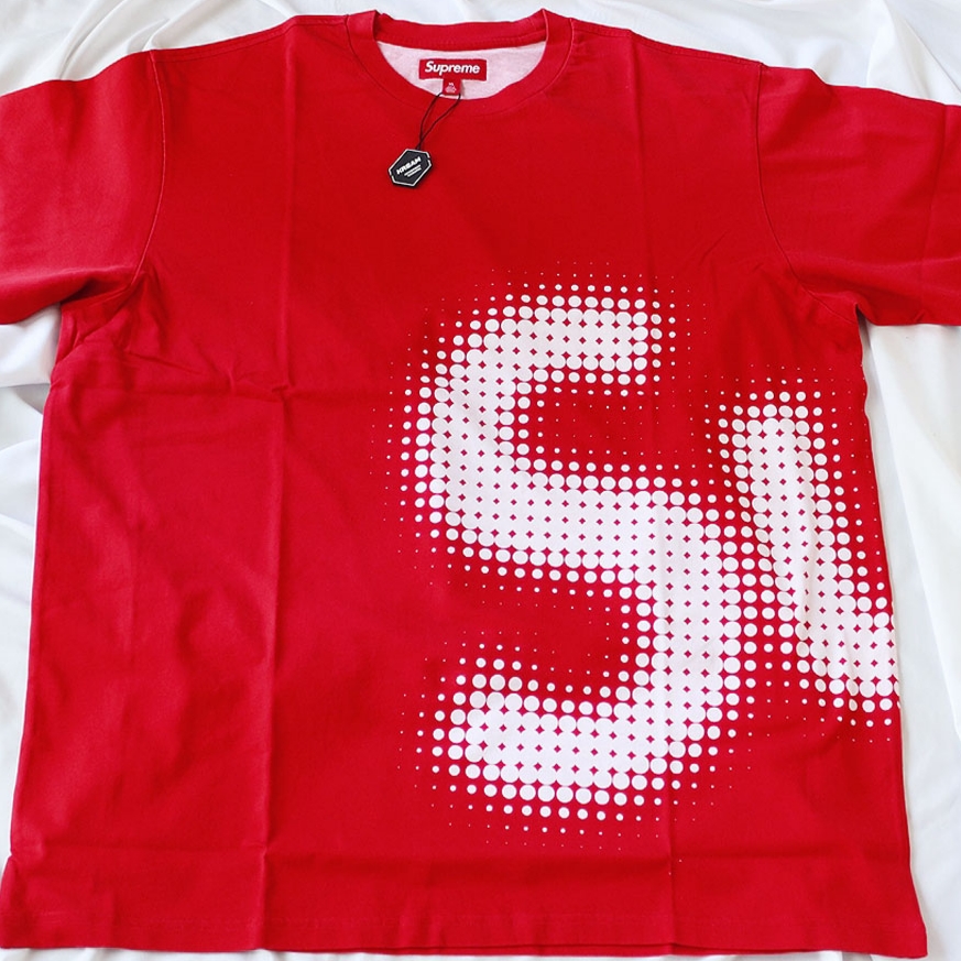 Supreme Halftone S/S Top Red - 24SS 착용 스타일 - 2