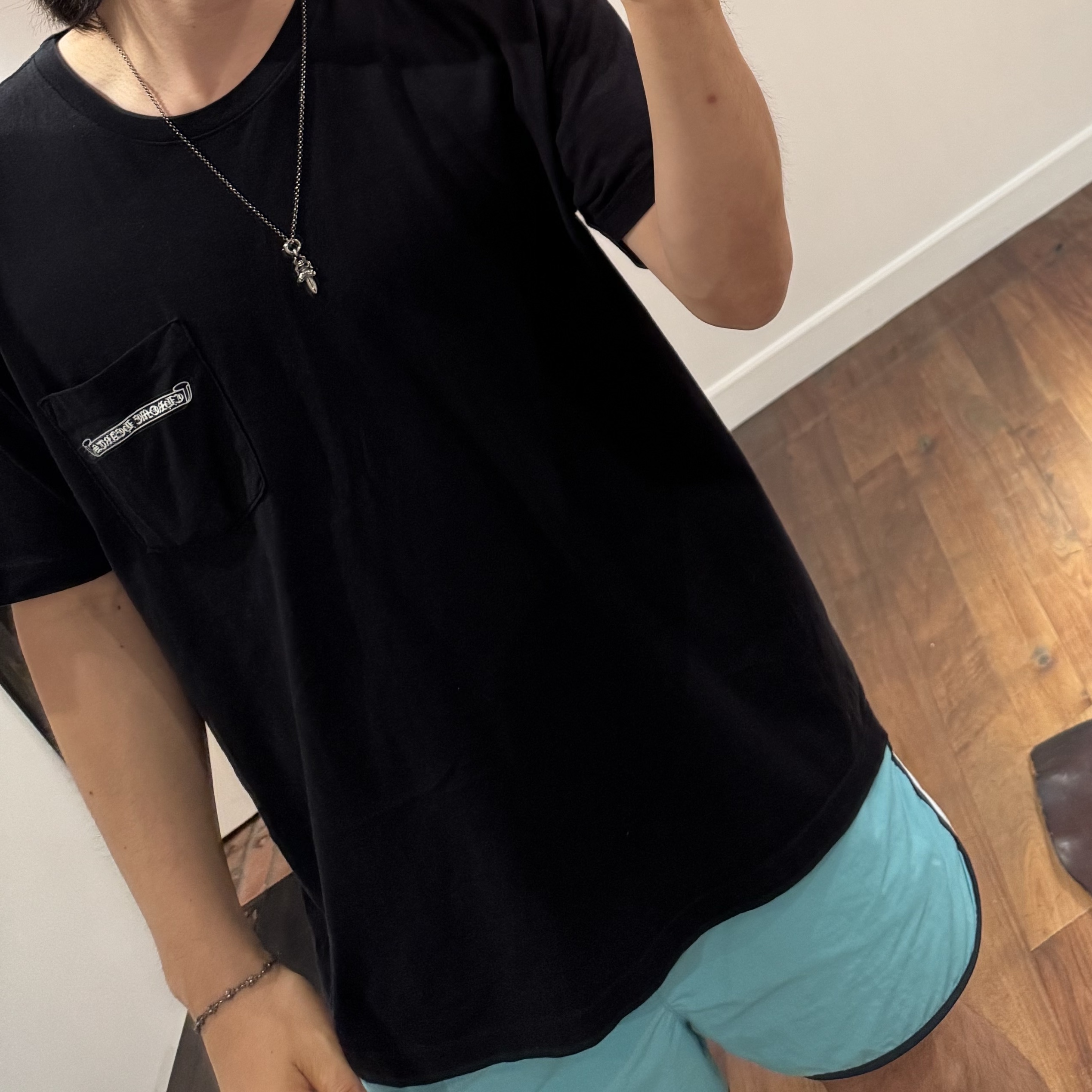 Saint Mxxxxxx x Kosuke Kawamura Complete Control S/S T-Shirt Black - 25SS, Saint Mxxxxxx Jesus S/S T-Shirt Black - 25SS 착용 스타일 - 3