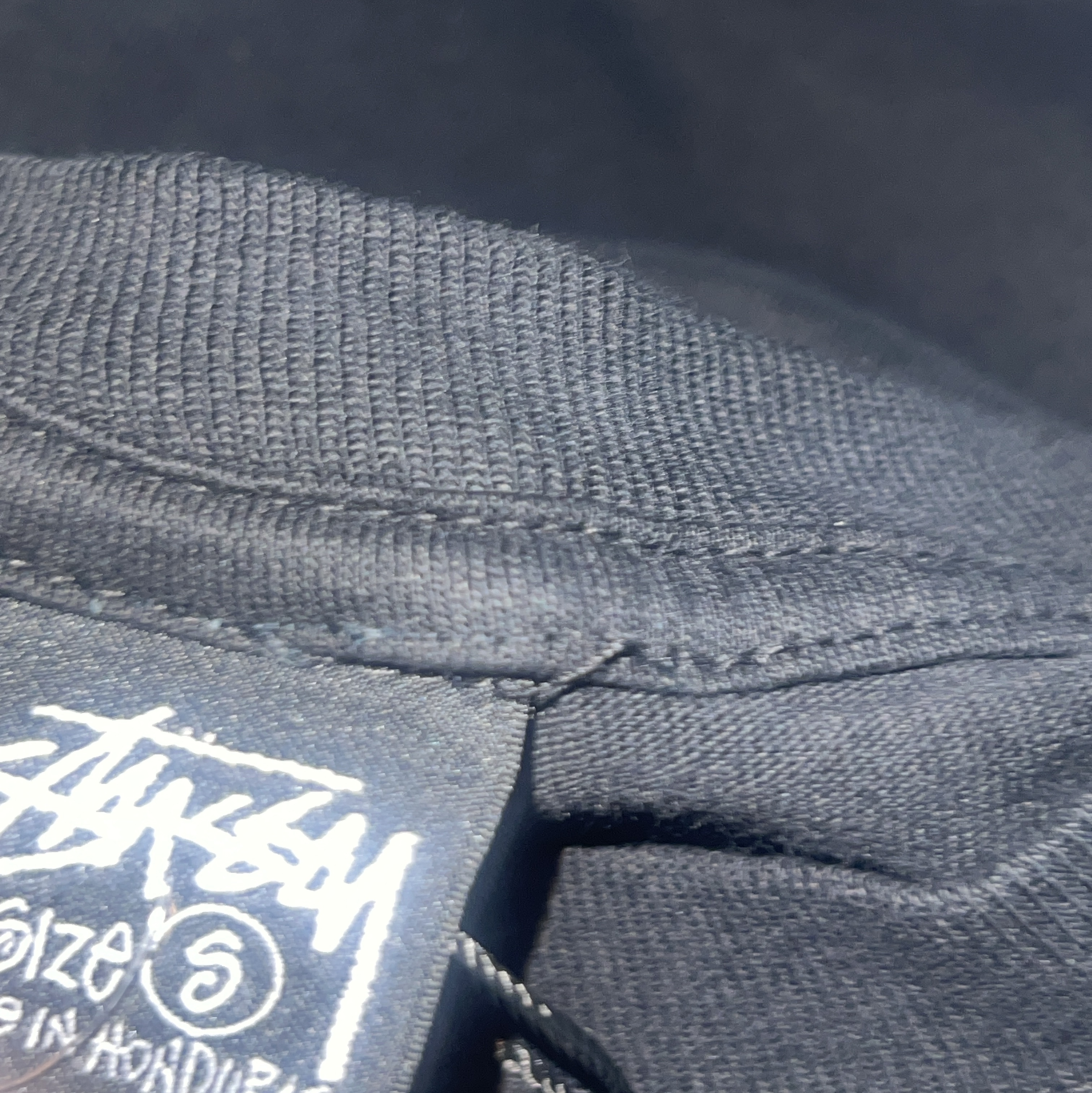 Stussy Respect The Pool T-Shirt Pigment Dyed Black 착용 스타일 - 2