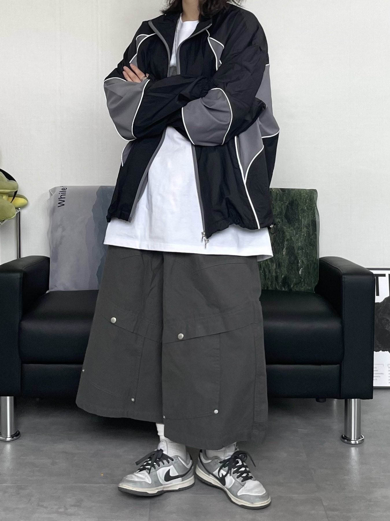 (W) Nike Dunk Low Light Smoke Grey 착용 스타일 - 3