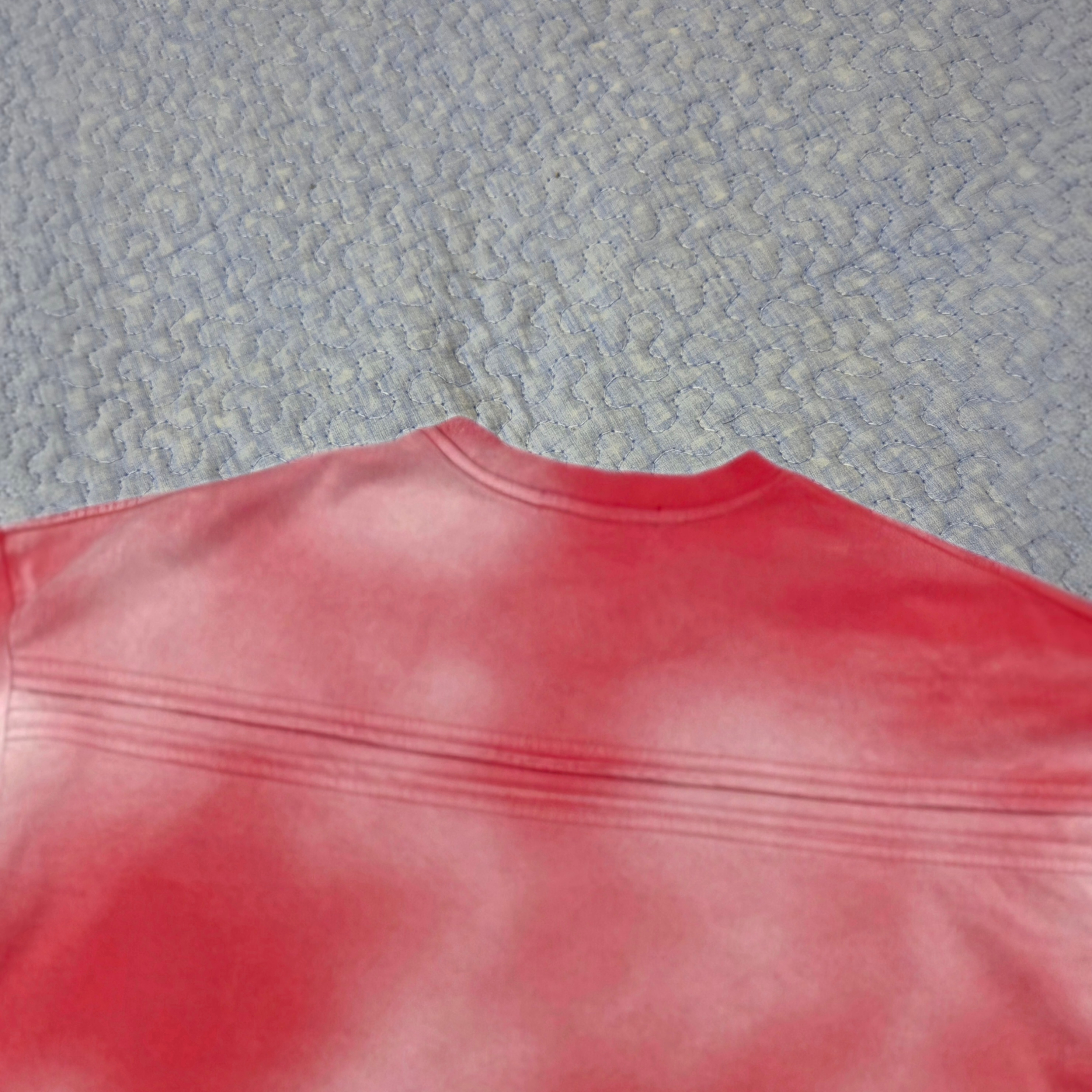 Nonnod Back Detail T-Shirt Deep Pink 착용 스타일