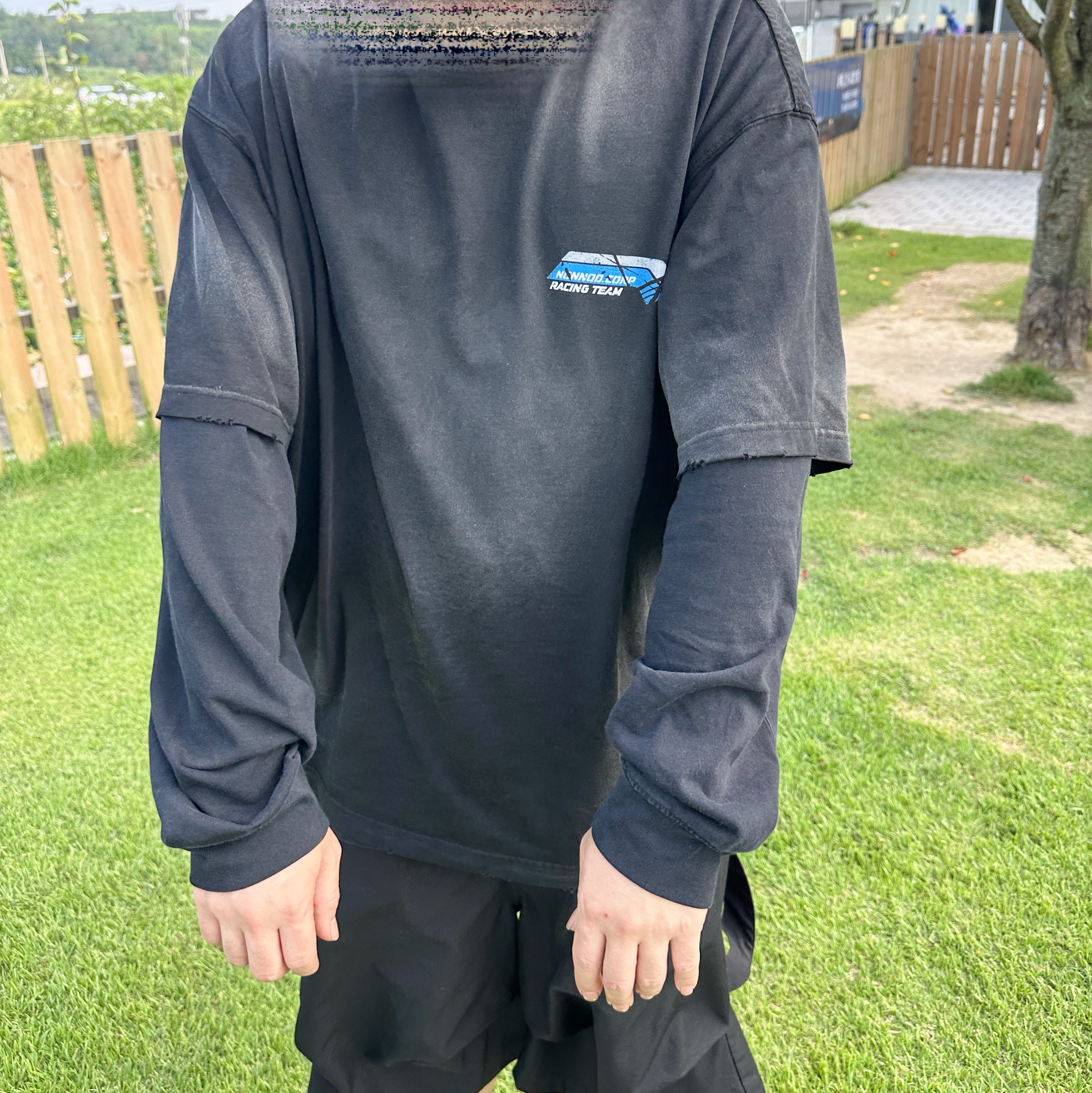 Nonnod Grandprix T-shirt Washed Black, Nonnod Alpine Carpenter Shorts Black 착용 스타일 - 3