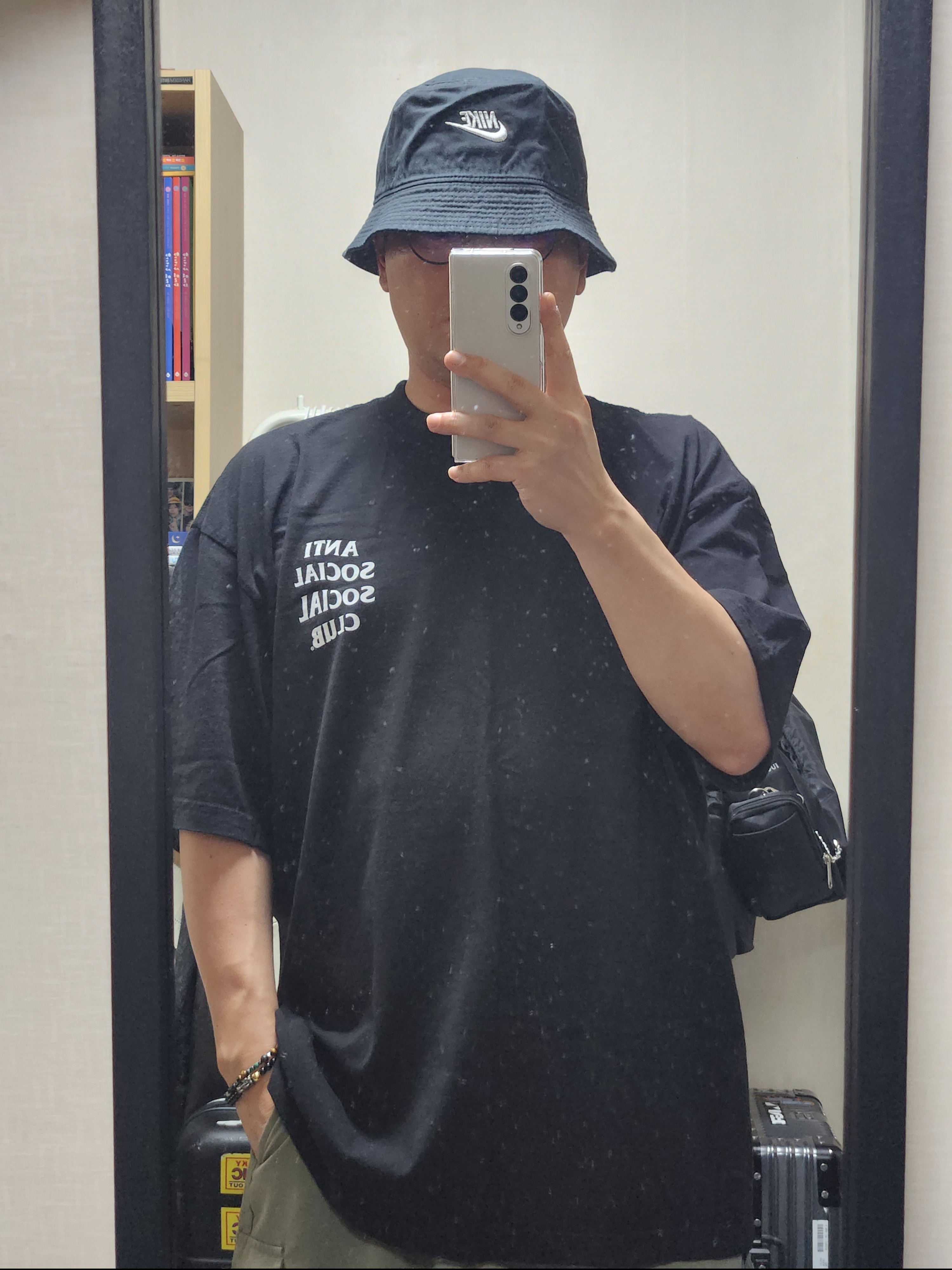 Nike Futura Washed Bucket Hat Black 착용 스타일