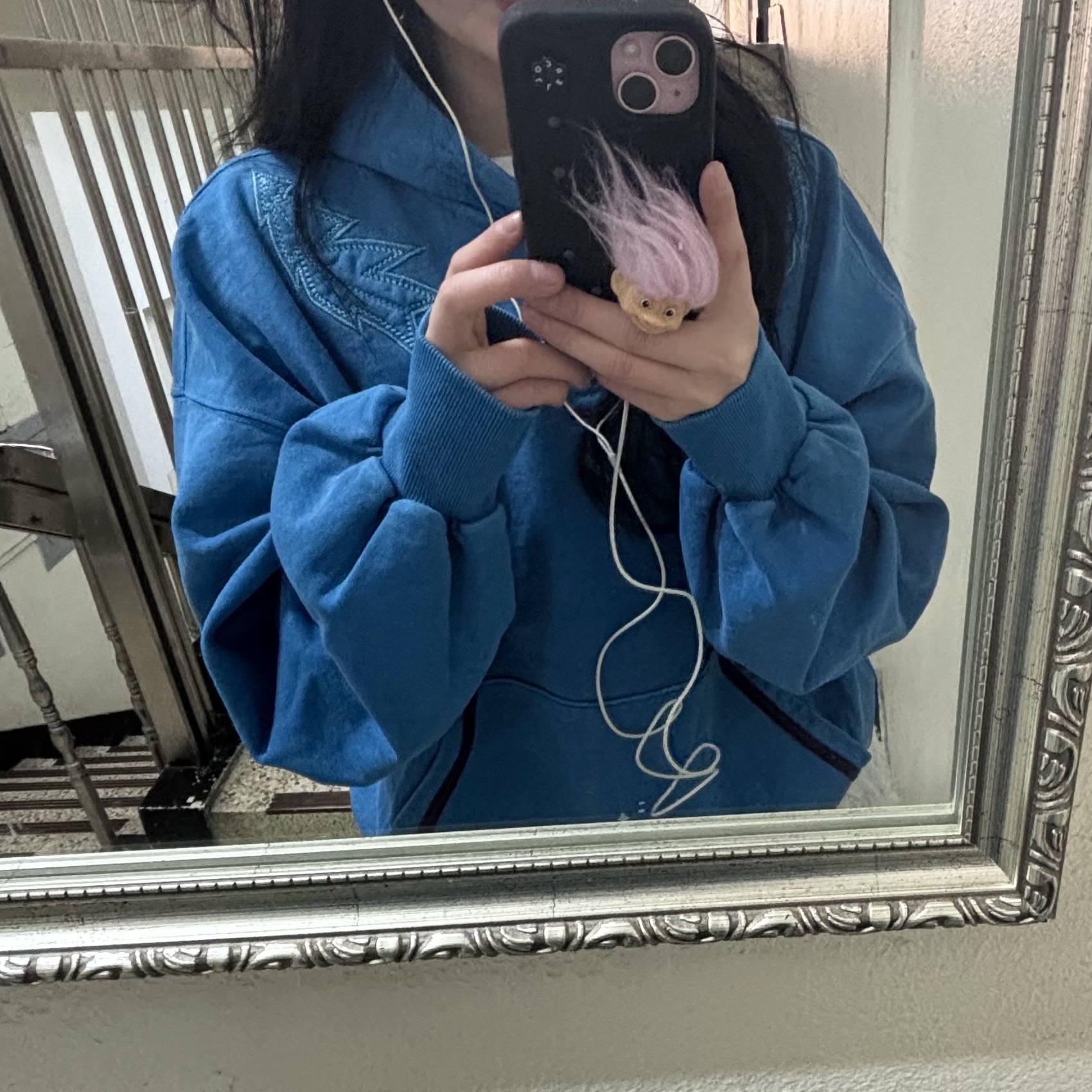 Karactor Garment Dyed Button Hoodie Pigment Blue 착용 스타일