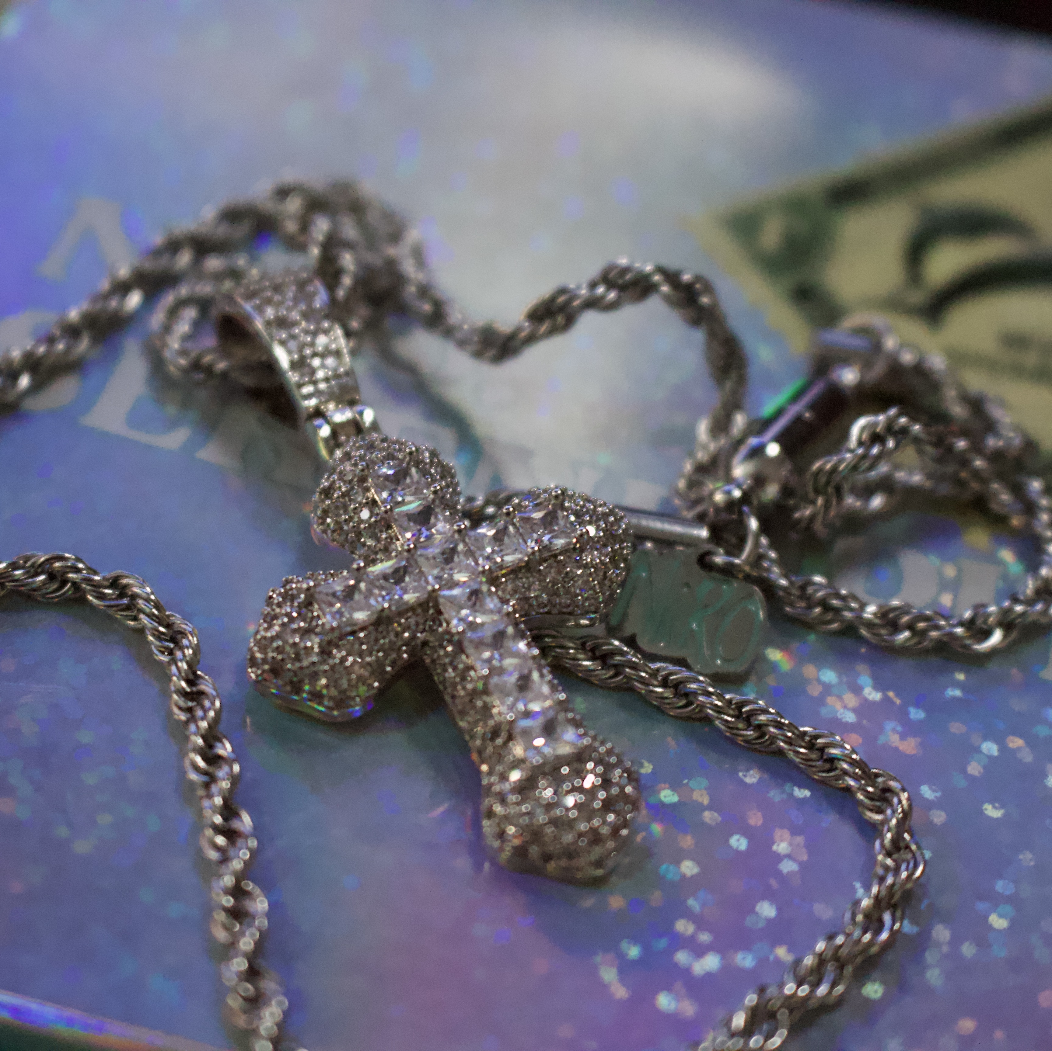 NiRO.SERENDiPiTY Zirconium Cross Rope Chain Necklace #111 착용 스타일 - 3