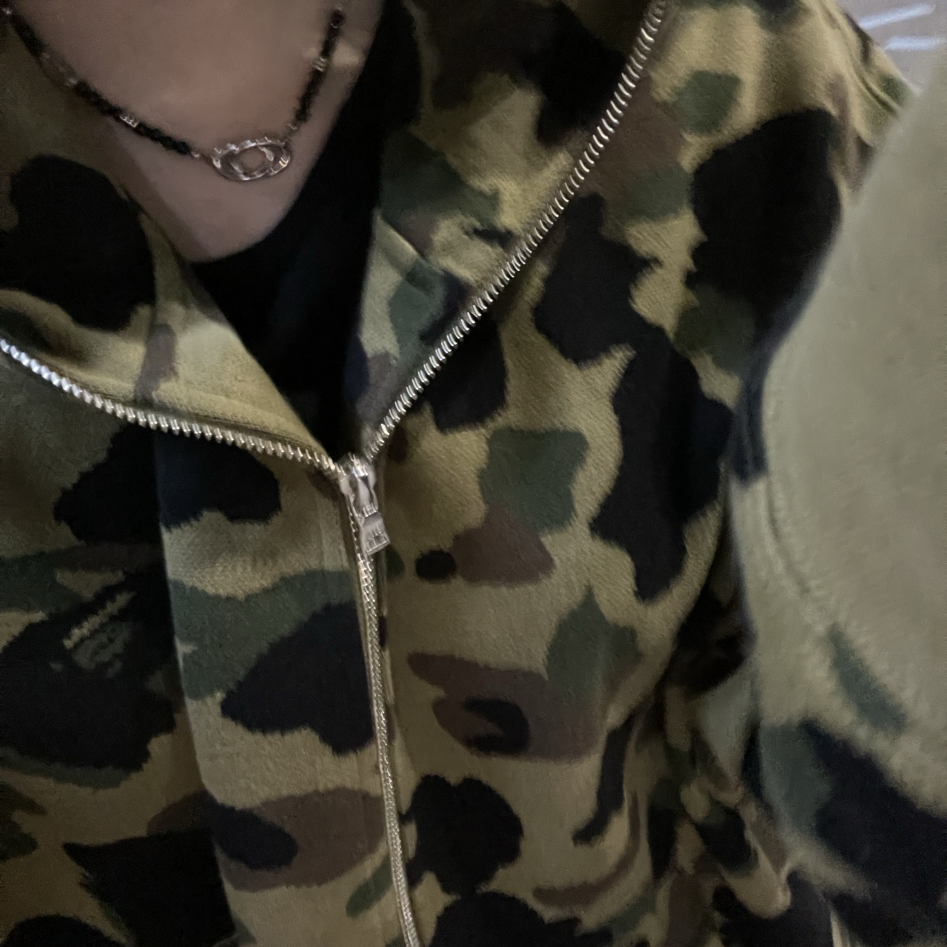 BAPE 1st Camo Jacquard Shark Full Zip Hoodie Green 착용 스타일