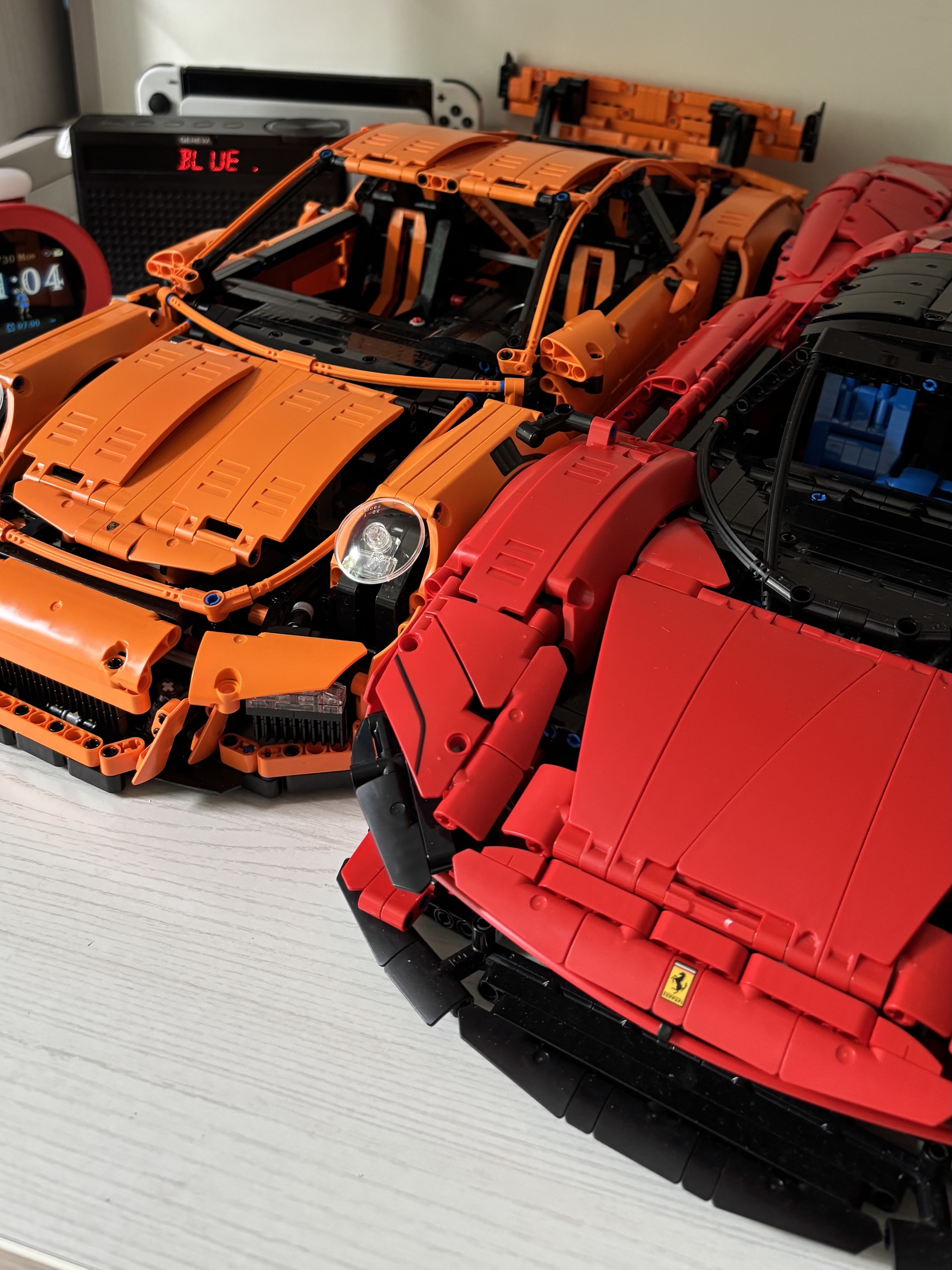 Lego Ferrari Daytona SP3, Lego Porsche 911 GT3 RS 착용 스타일