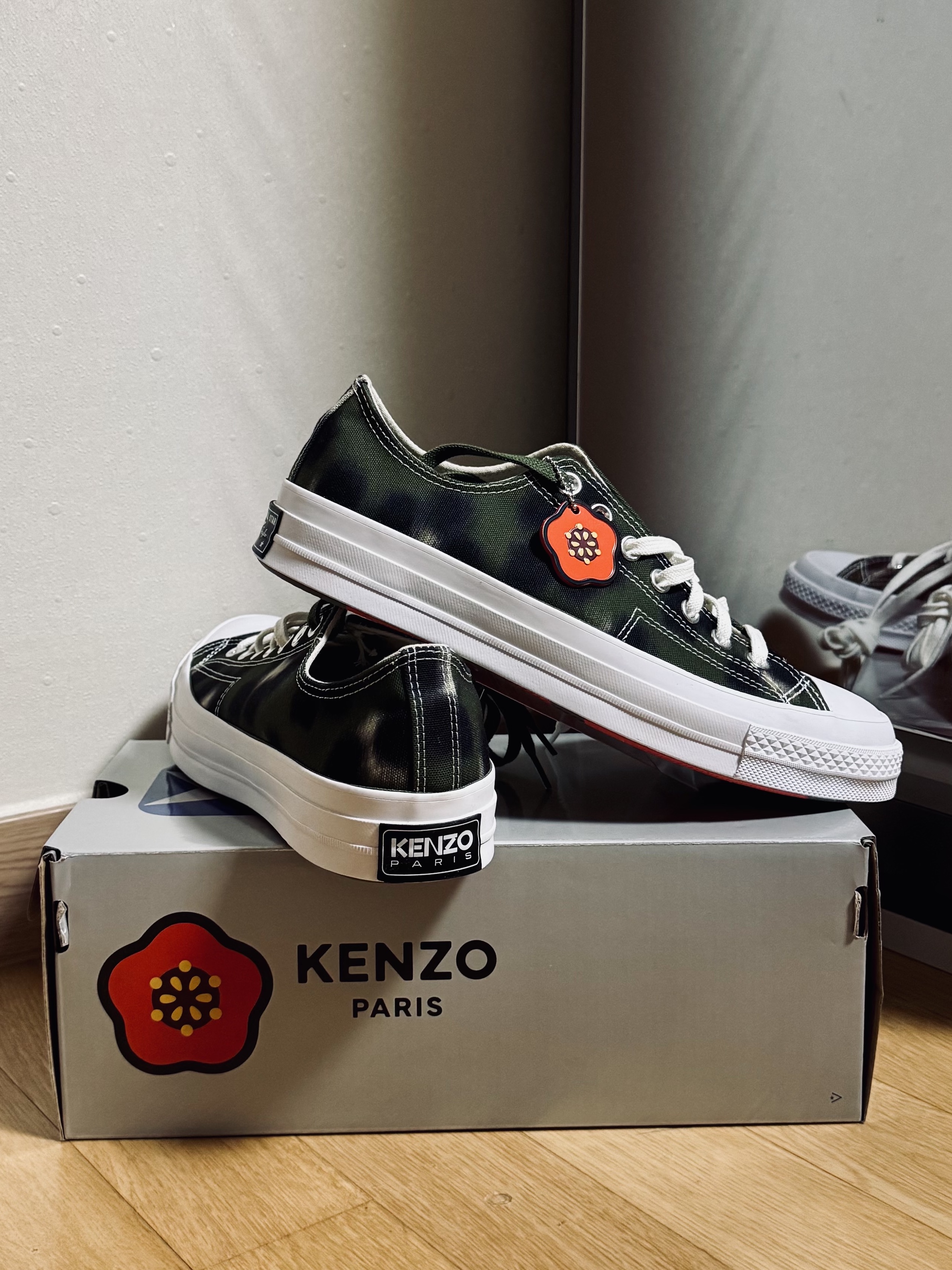 Converse x Kenzo Chuck 70 Ox Cypress Black 착용 스타일