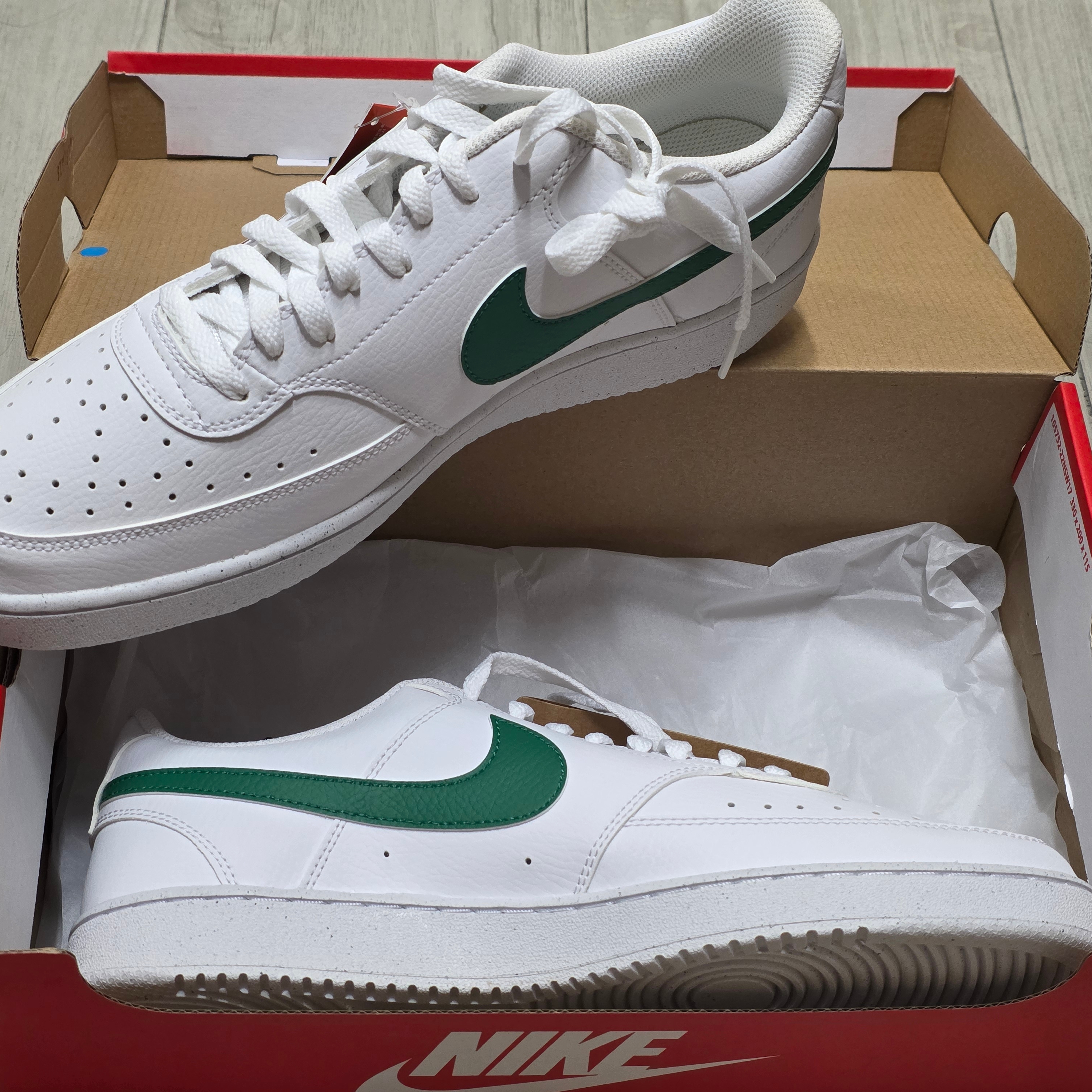 Nike Court Vision Low Next Nature White Malachite 착용 스타일