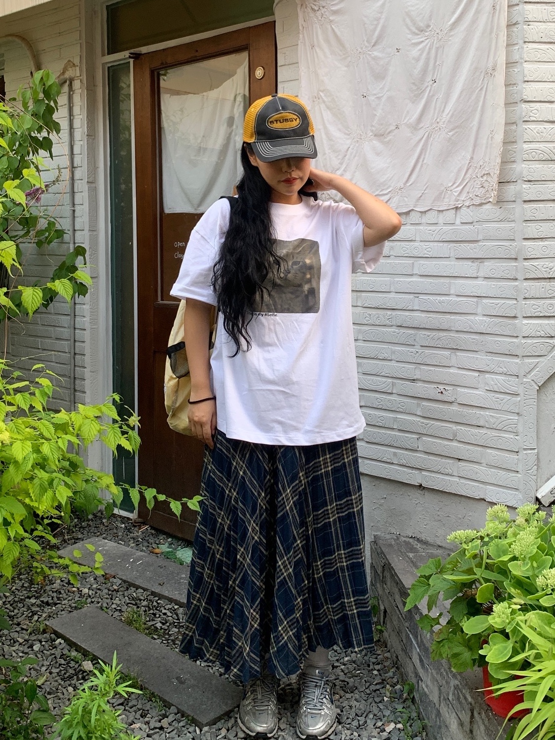 (W) Nike P-6000 Laser Blue, Stussy Low Pro Trucker Cut-Out Leather Snapback Honey 착용 스타일