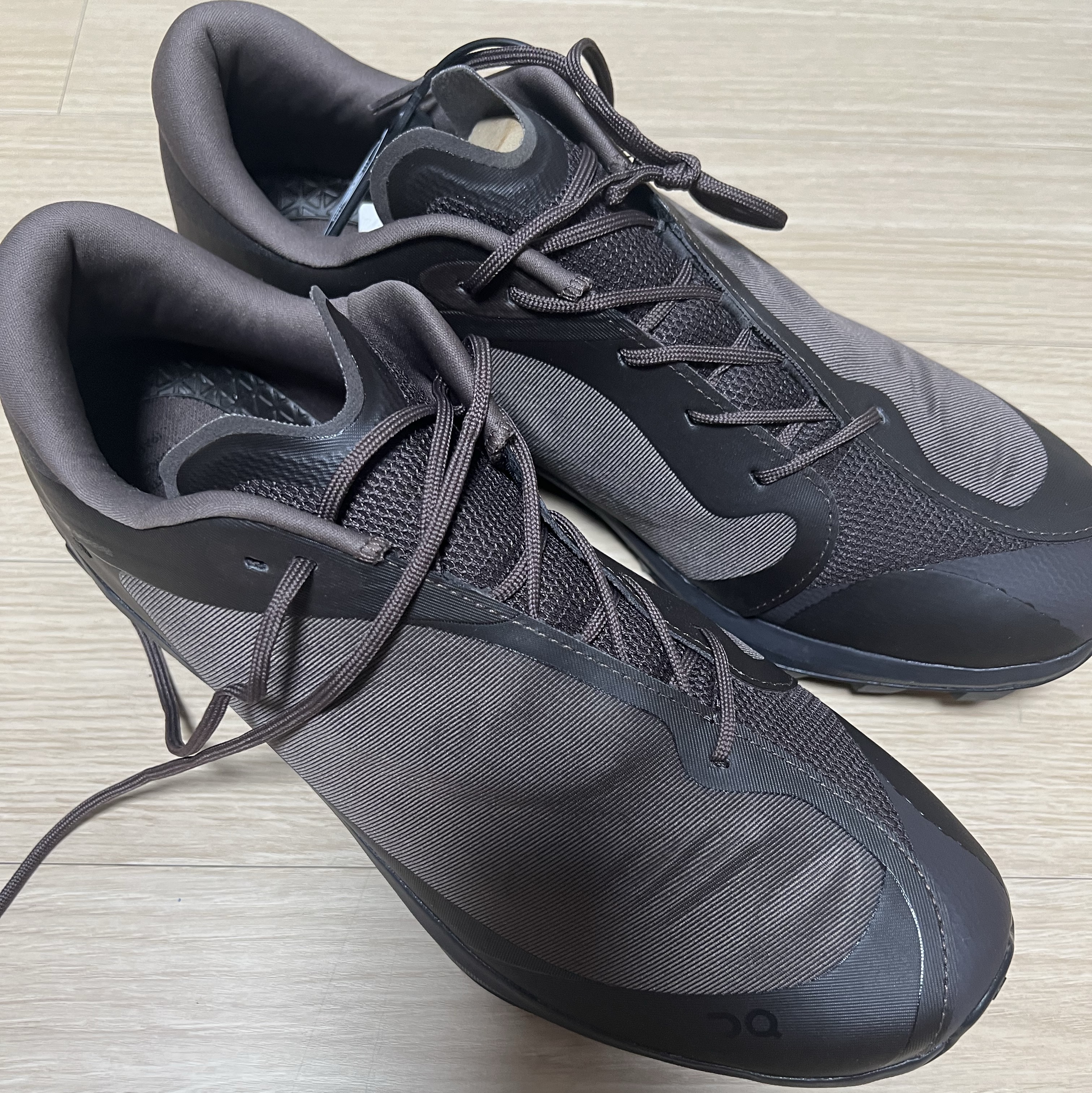 On Running x Post Archive Faction (Paf) Cloudventure Peak Cacao Espresso 착용 스타일 - 2