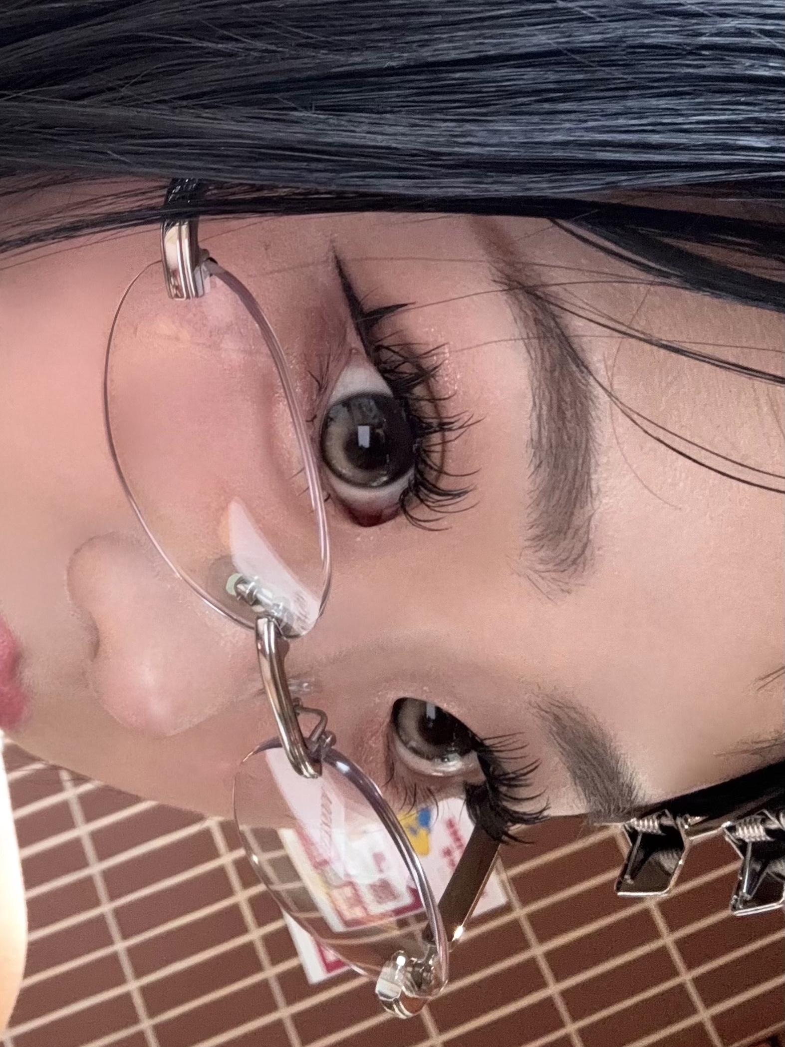 Gentle Monster x Maison Margiela MM217 Silver Clear 착용 스타일 - 1