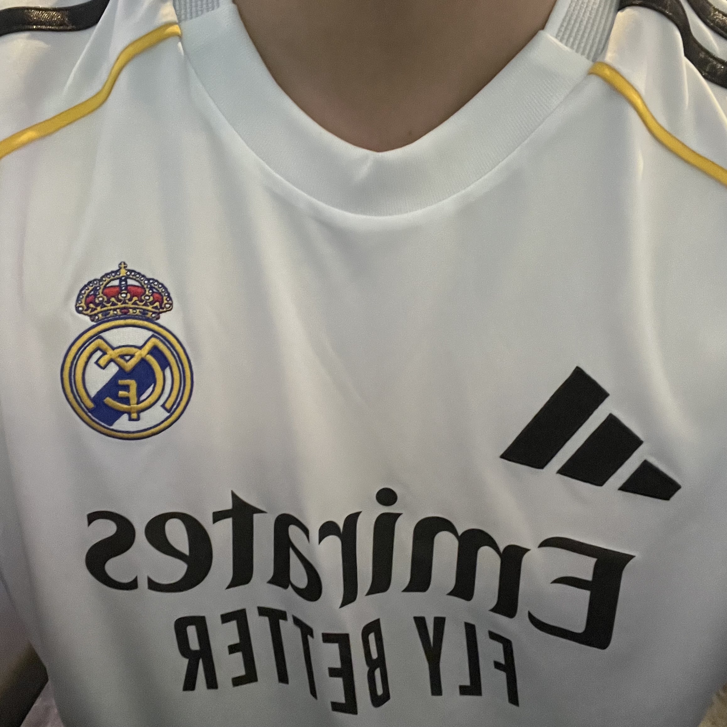 Adidas Real Madrid 2025/26 Home Jersey White - KR Sizing (Non Marking Ver.) 착용 스타일