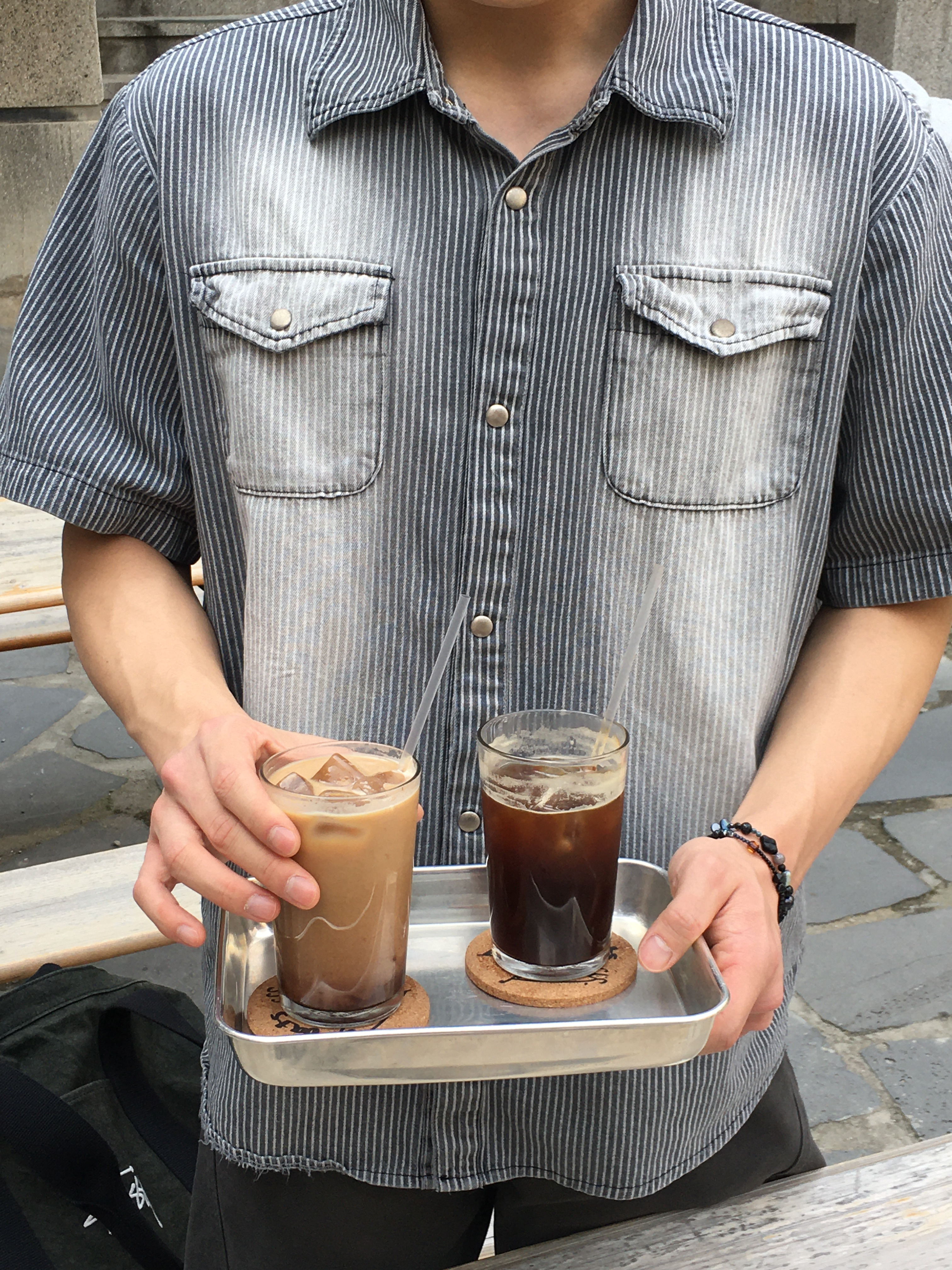 [6% 적립] NegativeThree Moley Tracking Sneakers Nut Brown 착용 스타일 - 2