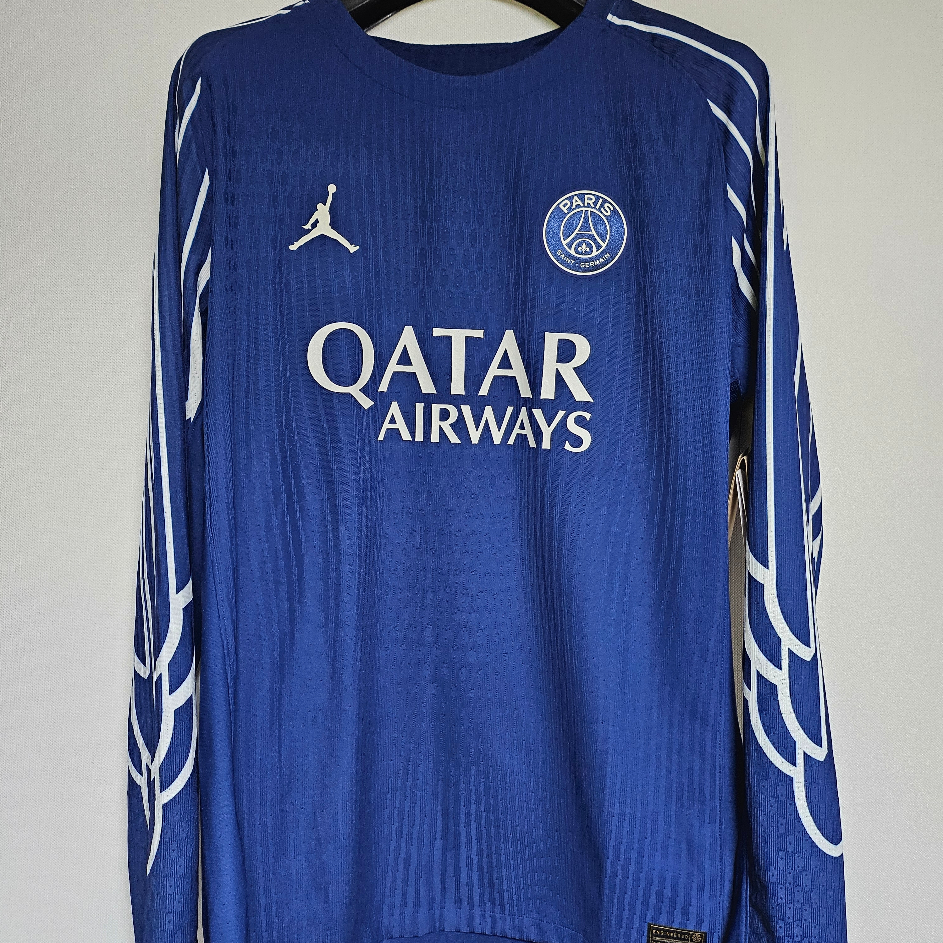 Jordan x Paris Saint-Germain 2024/25 Match 4th Dri-Fit ADV Authentic Long-Sleeve Jersey Blue Void Phantom (Non Marking Ver.) 착용 스타일 - 2