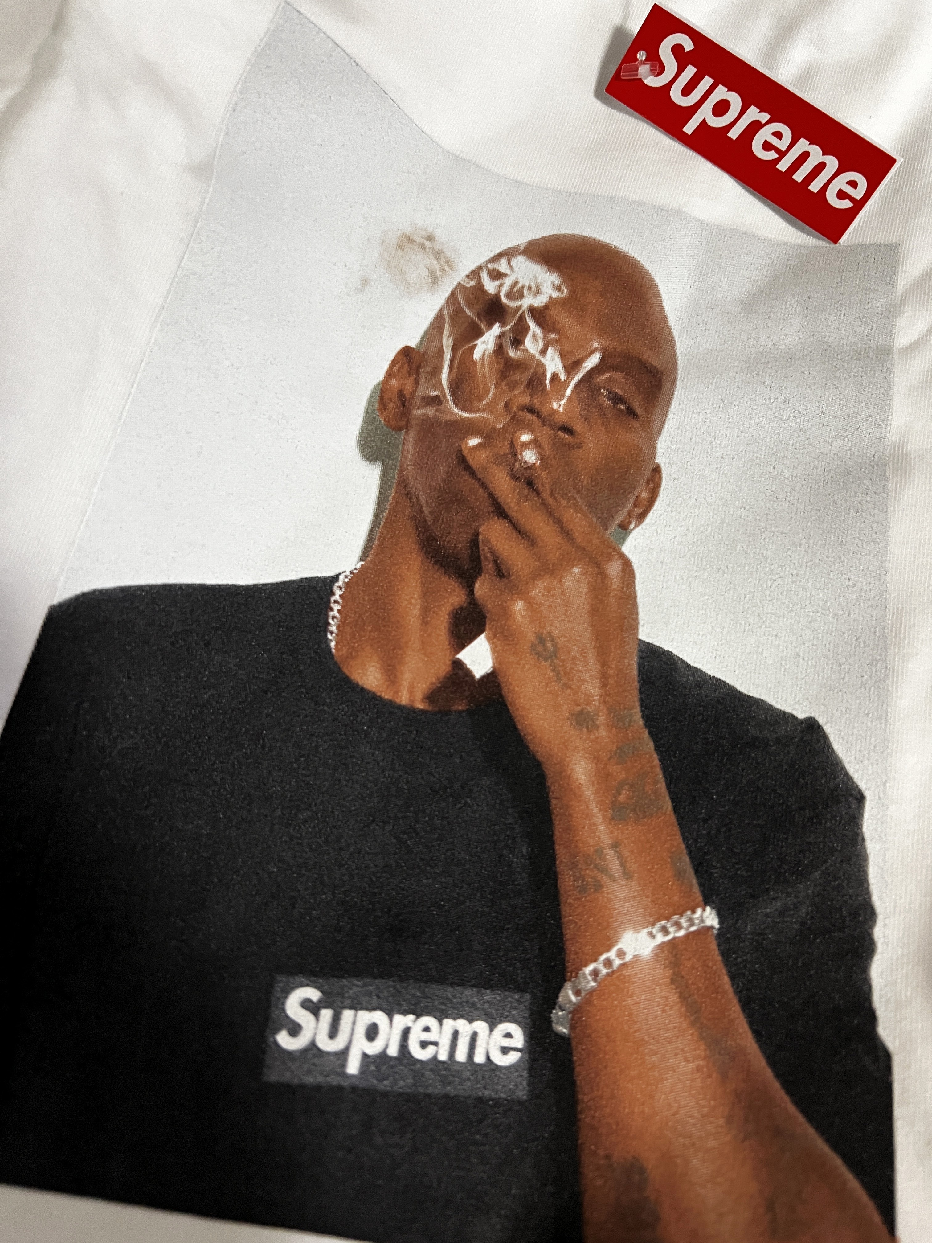 Supreme Dean Blunt T-Shirt White - 25SS 착용 스타일