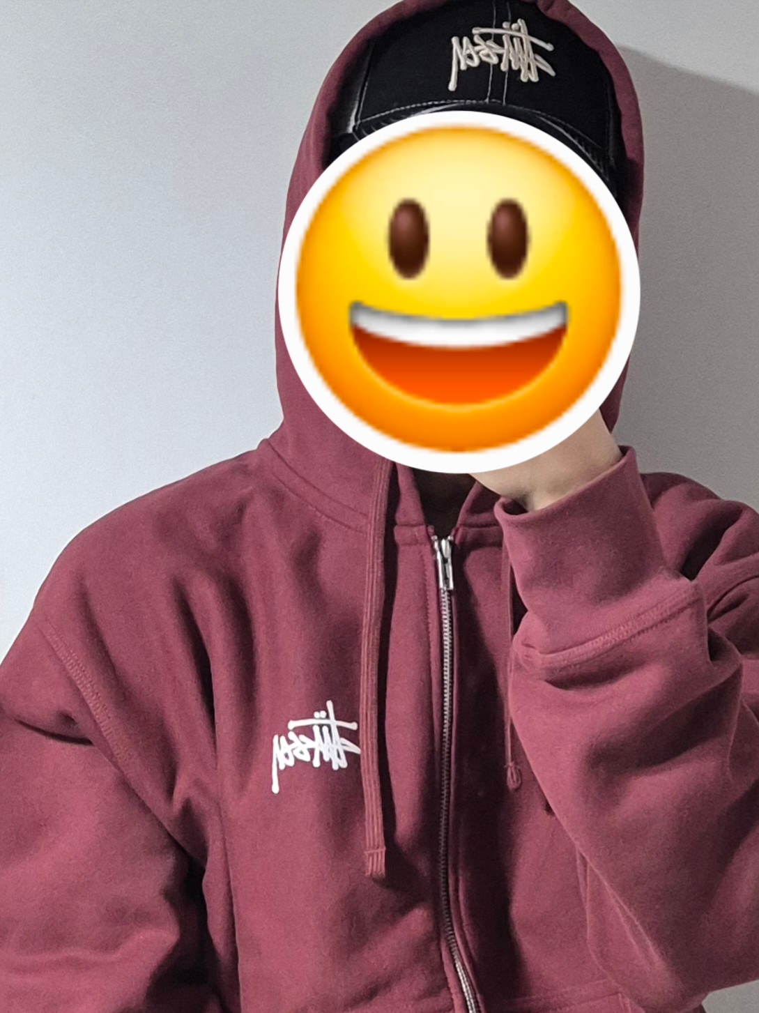 Stussy Basic Stussy Zip Hoodie Oxblood 2024, Stussy New Era 9twenty Basic Trucker Shade Black 착용 스타일