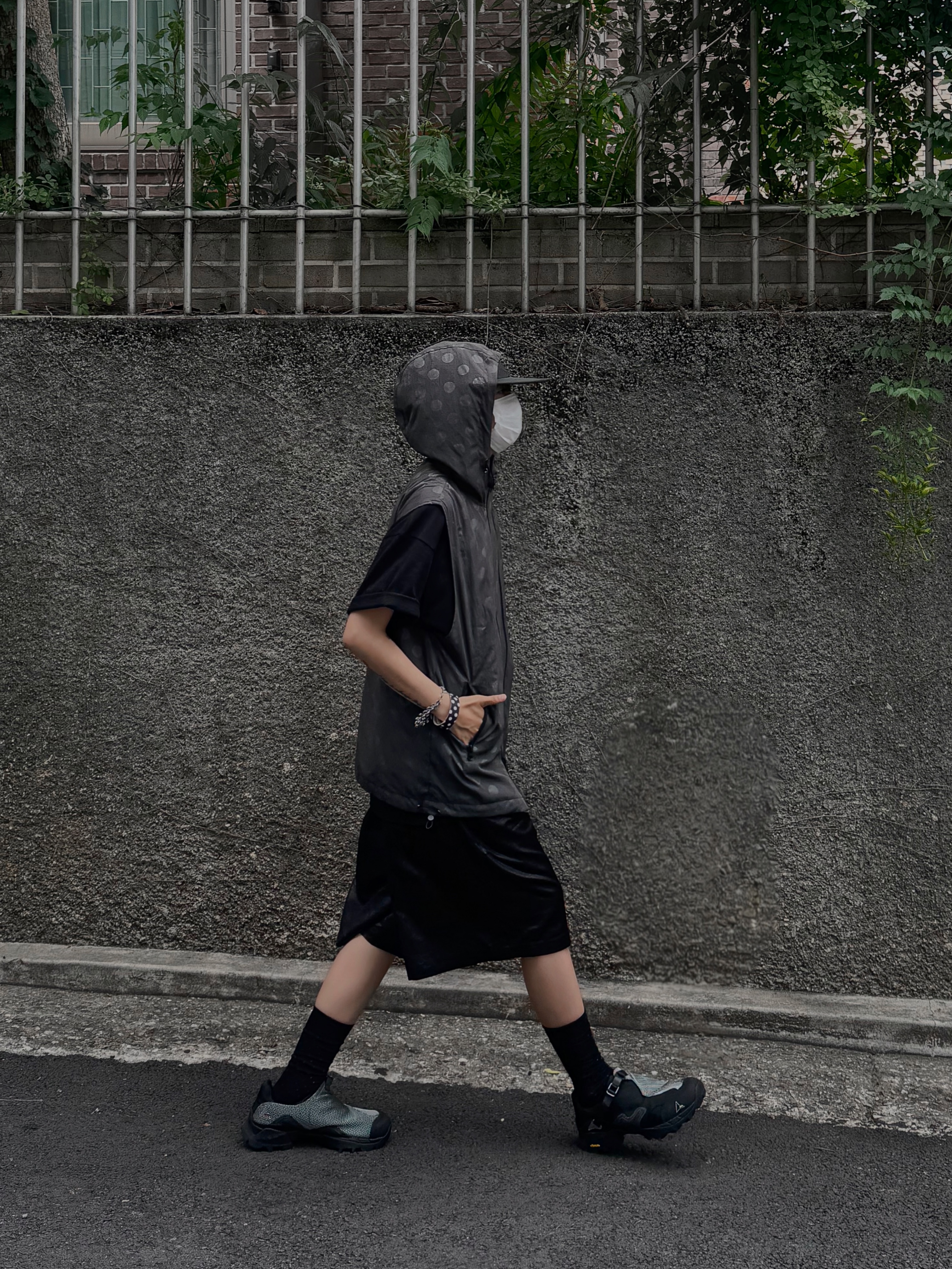 Hono Report Easy Half Pants Black 착용 스타일 - 1