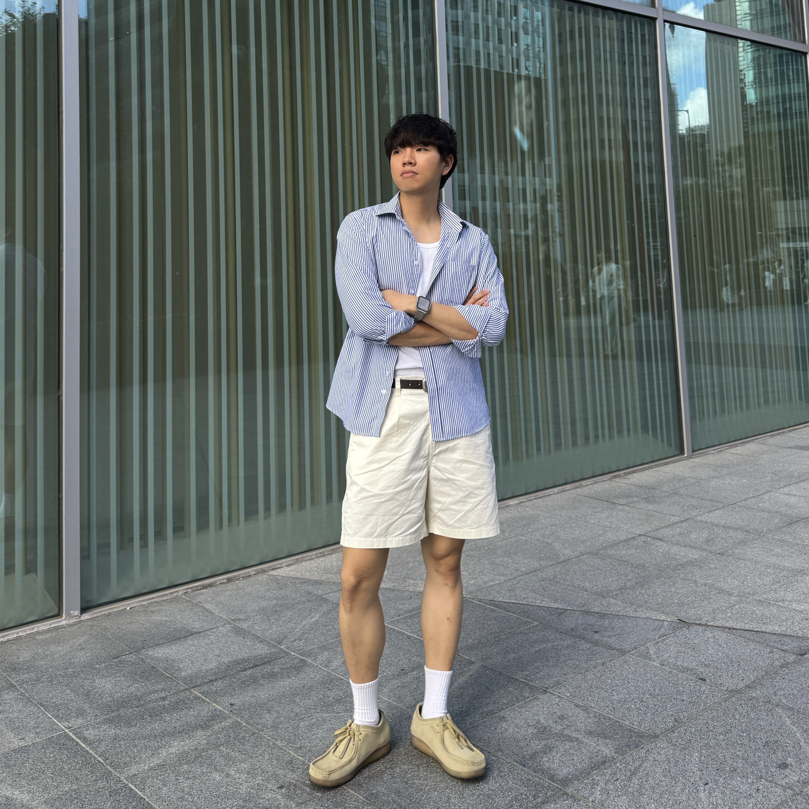 Clarks Wallabee Maple Suede 착용 스타일 - 2