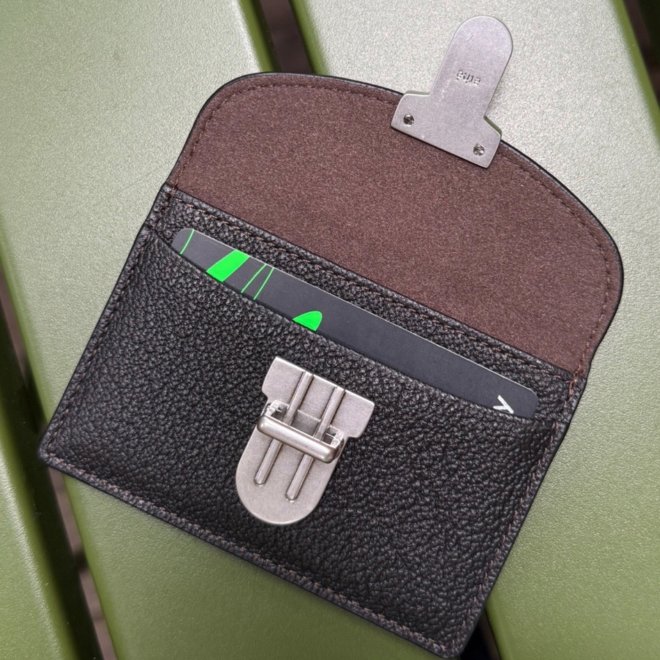 Athe garcon Flat Card Holder Black Noir 착용 스타일 - 4