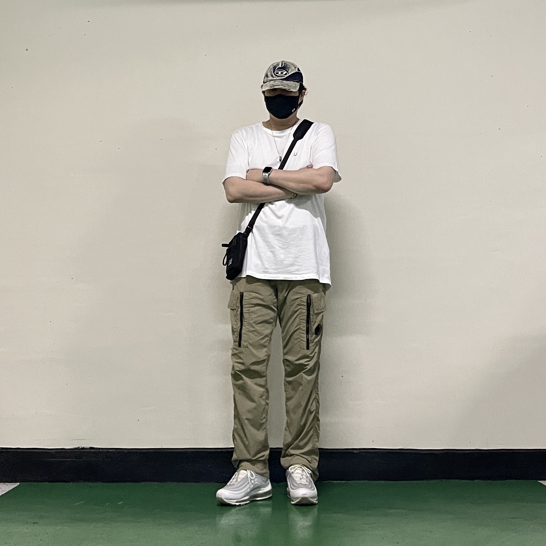 C.P. Company 30/1 Jersey Goggle Graphic T-Shirt Gauze White - 22SS, Diesel DX1471 Stainless Steel Chain Bracelet Gold 착용 스타일 - 3