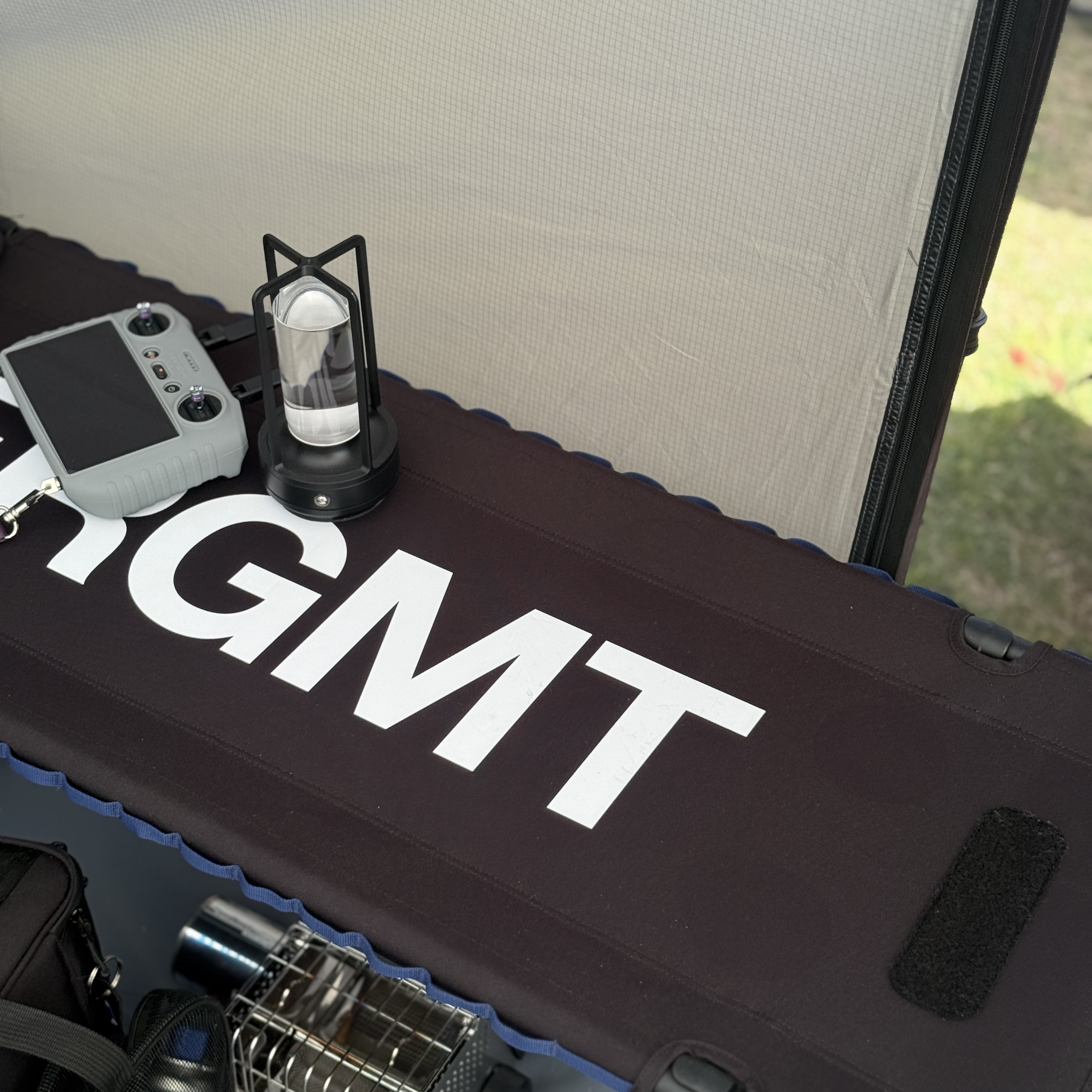 Helinox x Fragment Design Helinox Cot One Convertible Black & Cot Leg (12Pcs), DJI Mini 4 Pro Fly More Combo (DJI RC 2) (GL) 착용 스타일 - 3