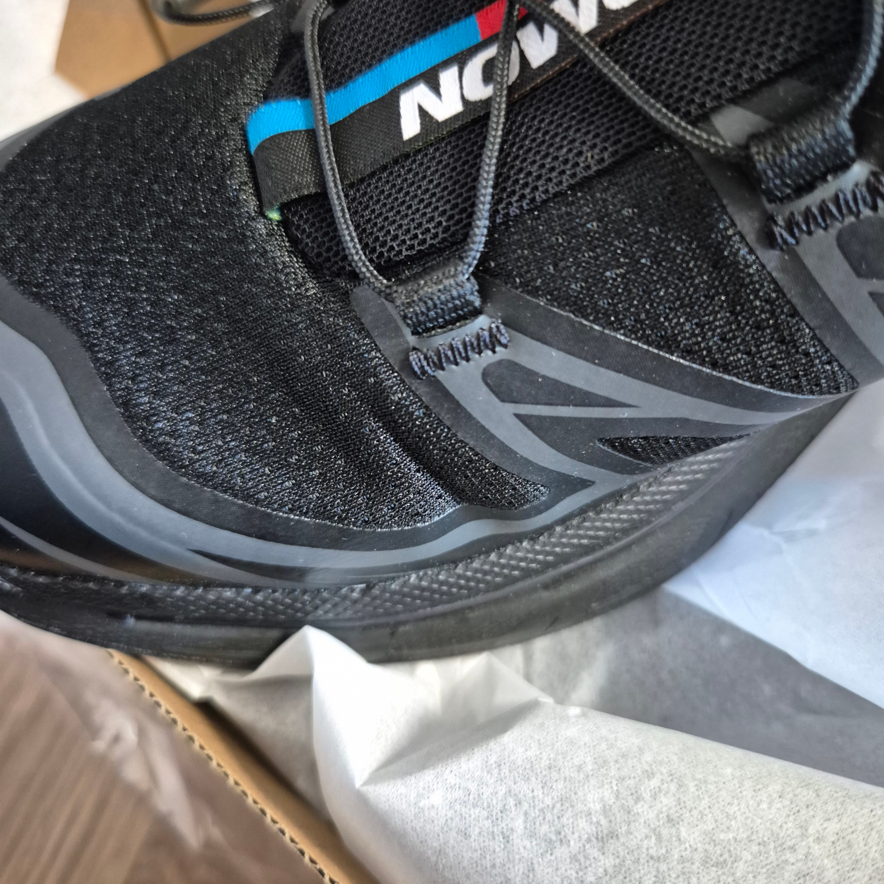 Salomon XT-6 ADV Black 착용 스타일 - 2